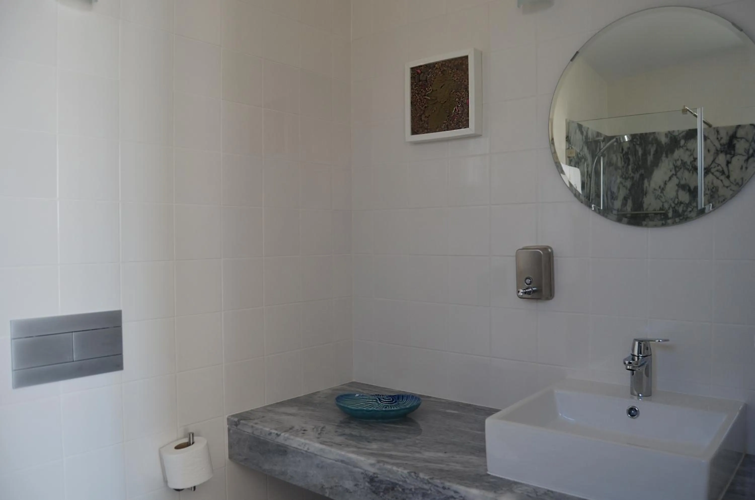 Bathroom in Entre Vinhas & Mar