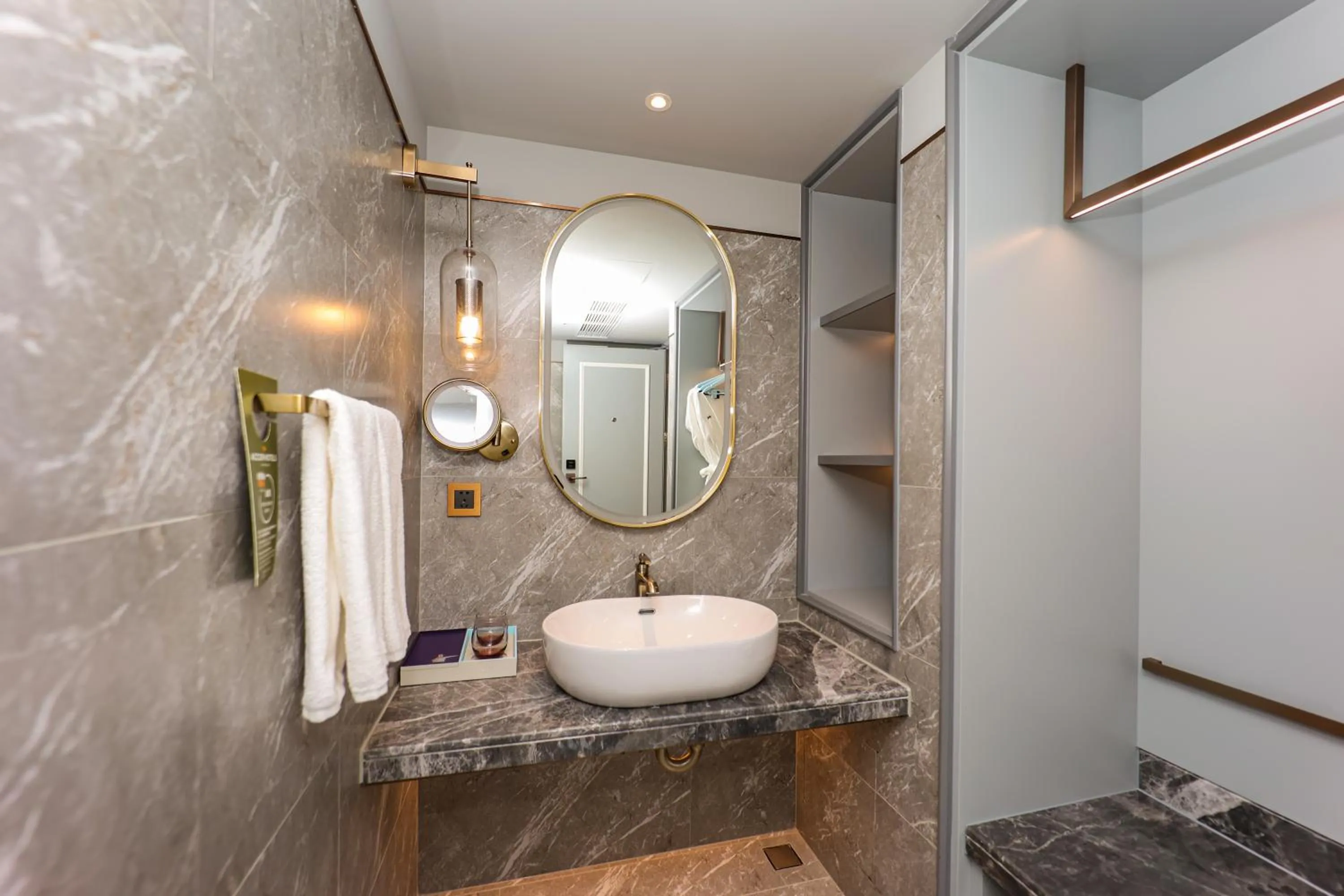 Bathroom in Mercure Jinan West Railway Station