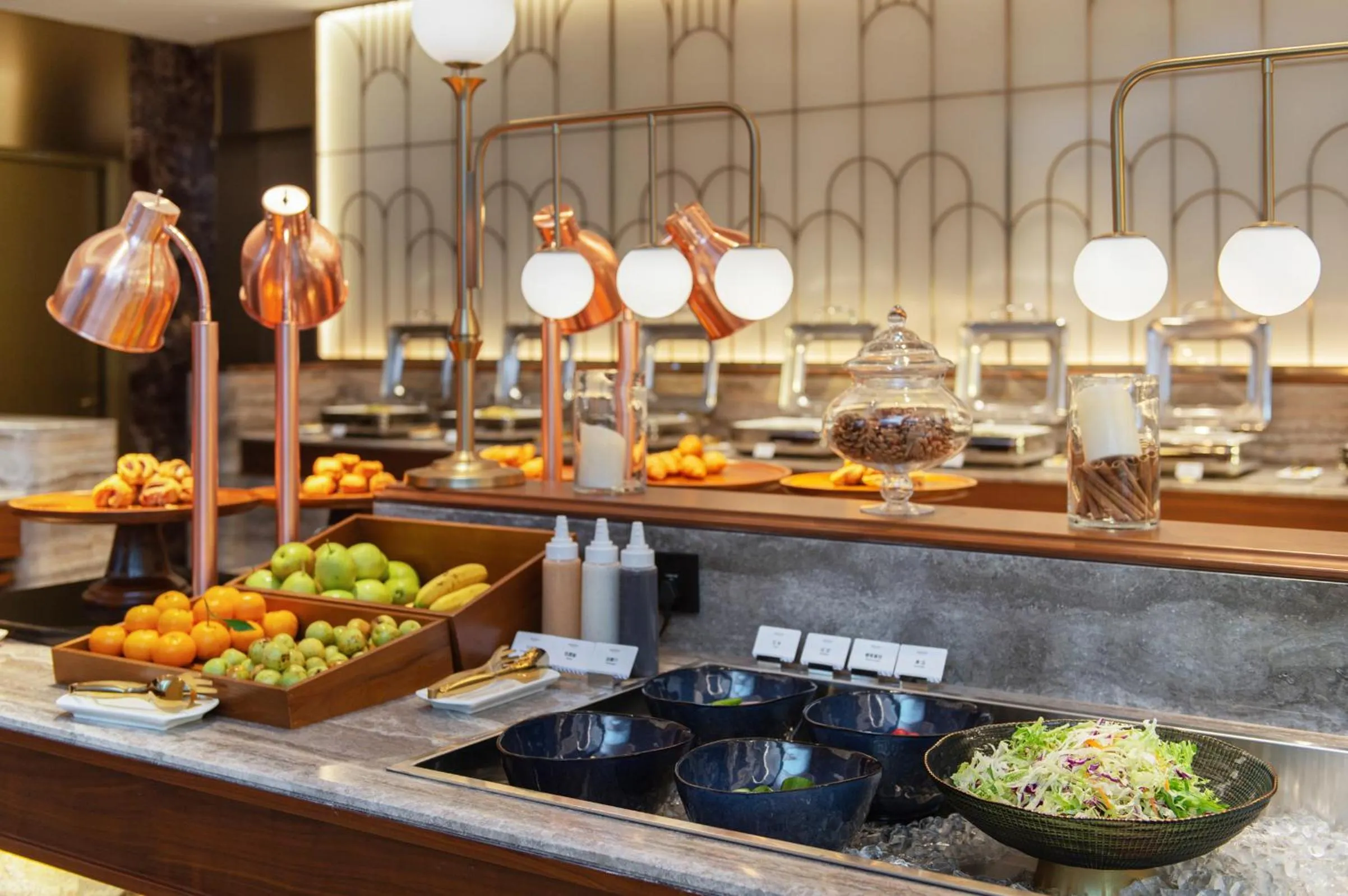 Restaurant/places to eat in Mercure Xiamen Science City