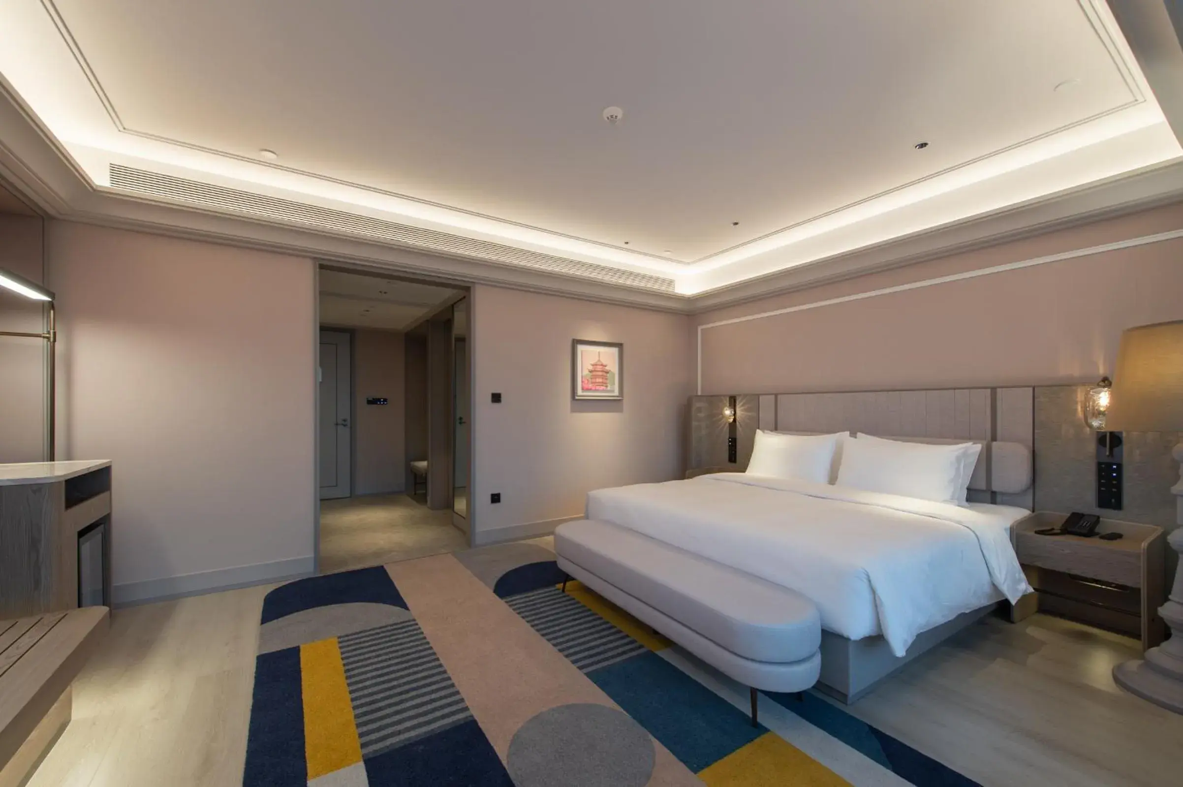 Photo of the whole room, Bed in Mercure Xiamen Science City Photo of the whole room, Bed in Mercure Xiamen Science City