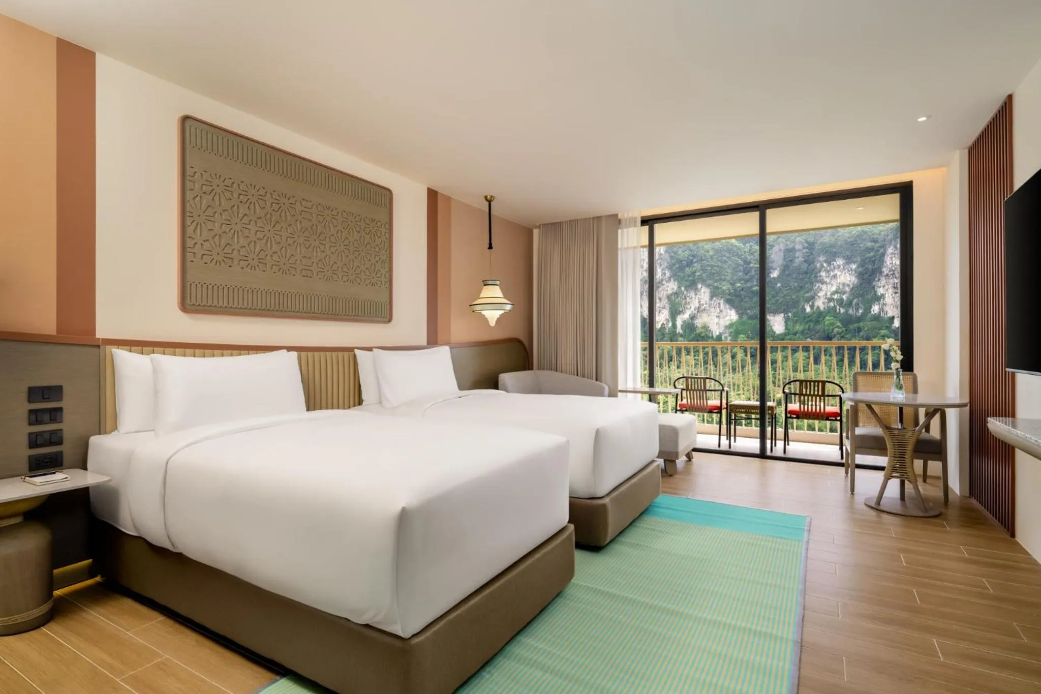 Bedroom, Bed in Grand Mercure Krabi Ao Nang