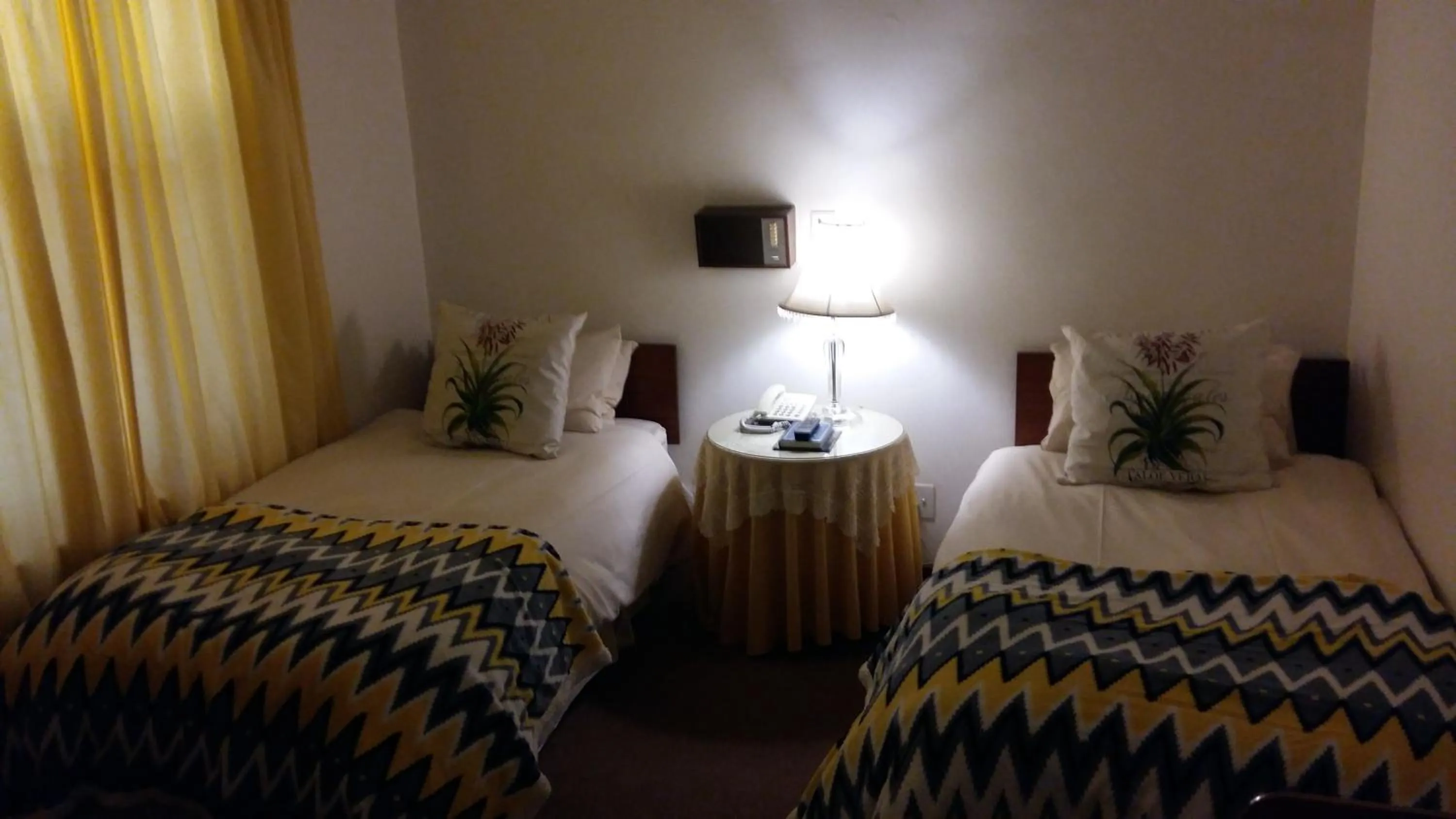 Bedroom, Bed in Albertinia Hotel