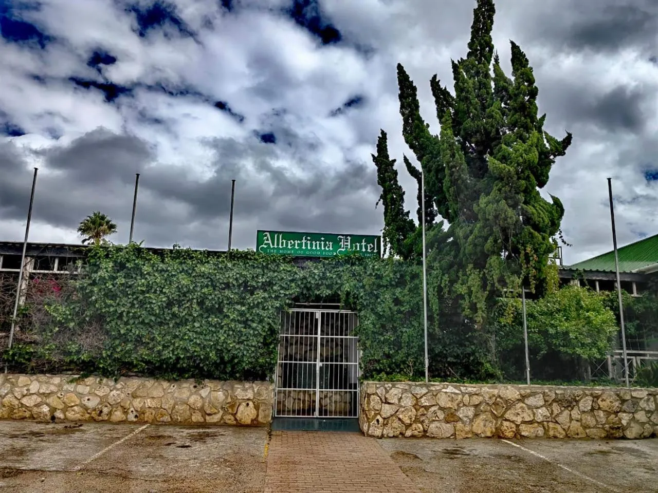 Street view in Albertinia Hotel