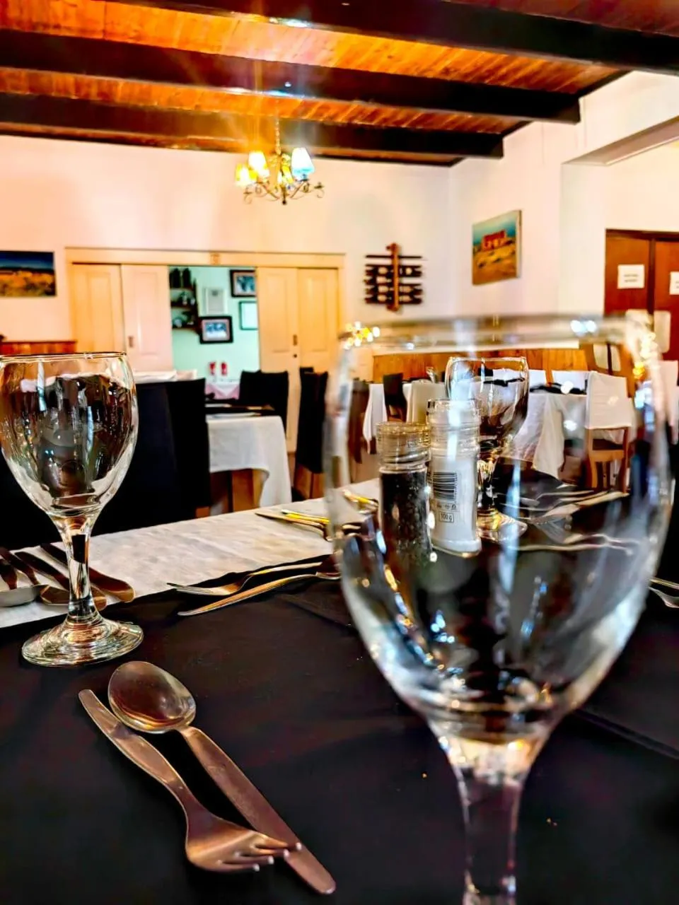 Restaurant/places to eat in Albertinia Hotel