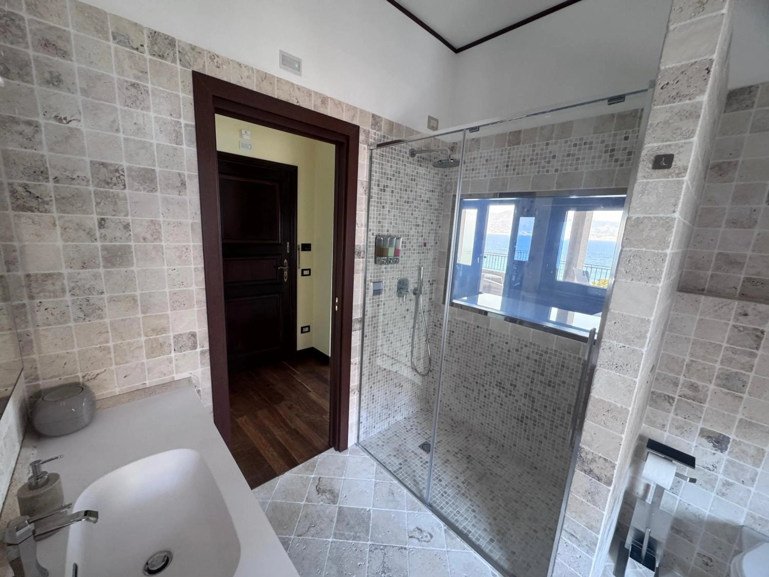 Reggio Suite Luxury