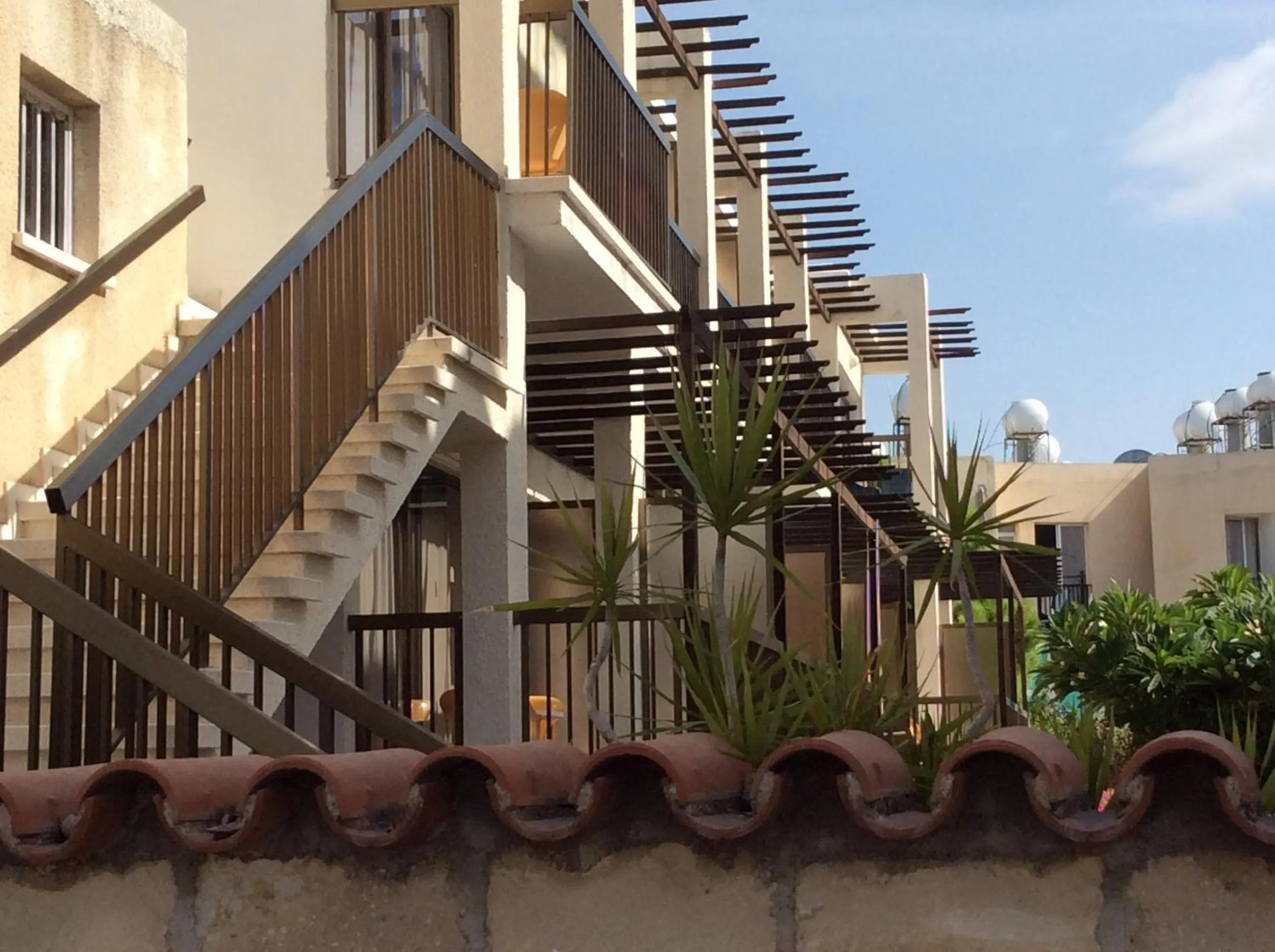 Property building in Kings Annex