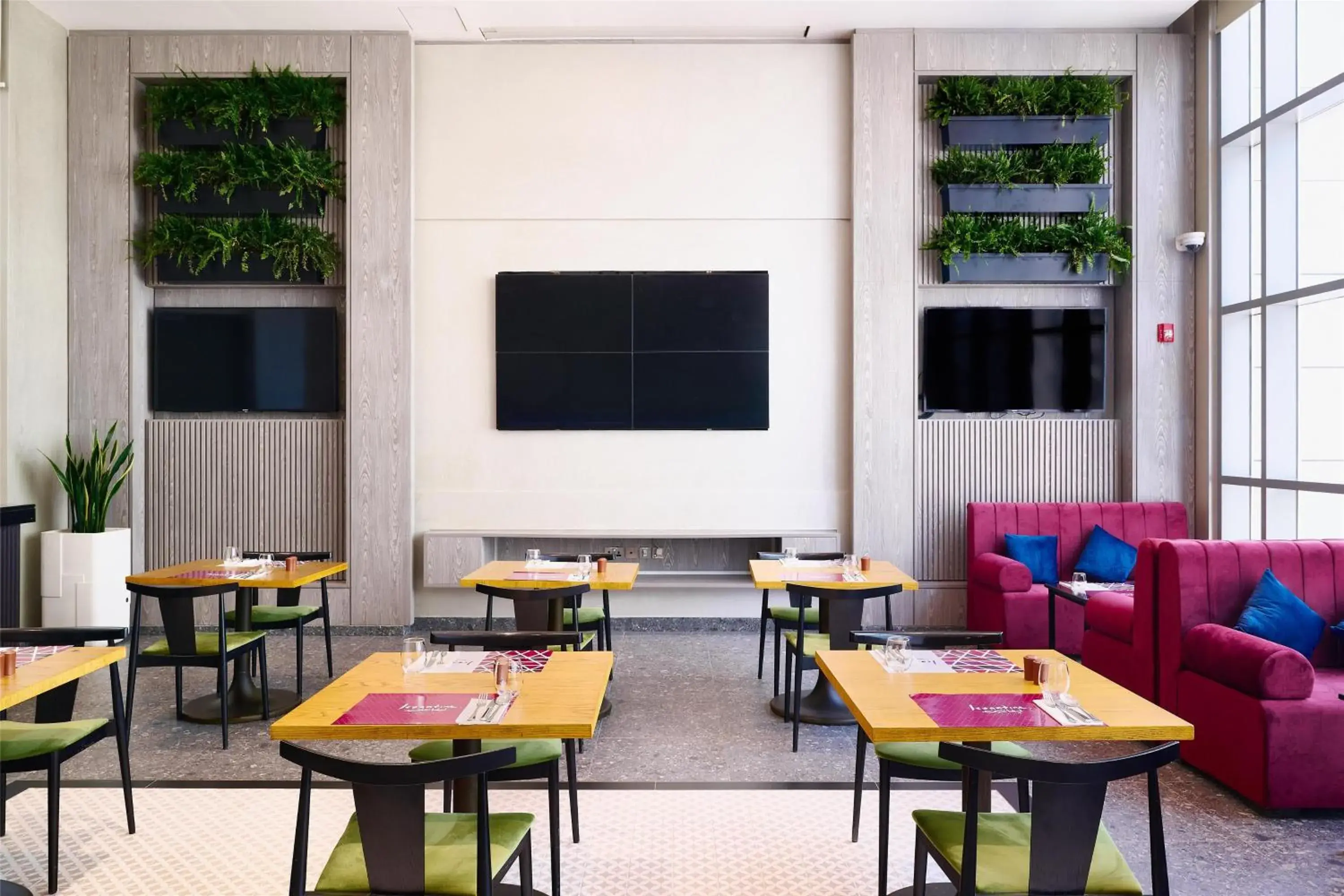 Lobby or reception in DoubleTree by Hilton Doha Old Town Lobby or reception in DoubleTree by Hilton Doha Old Town