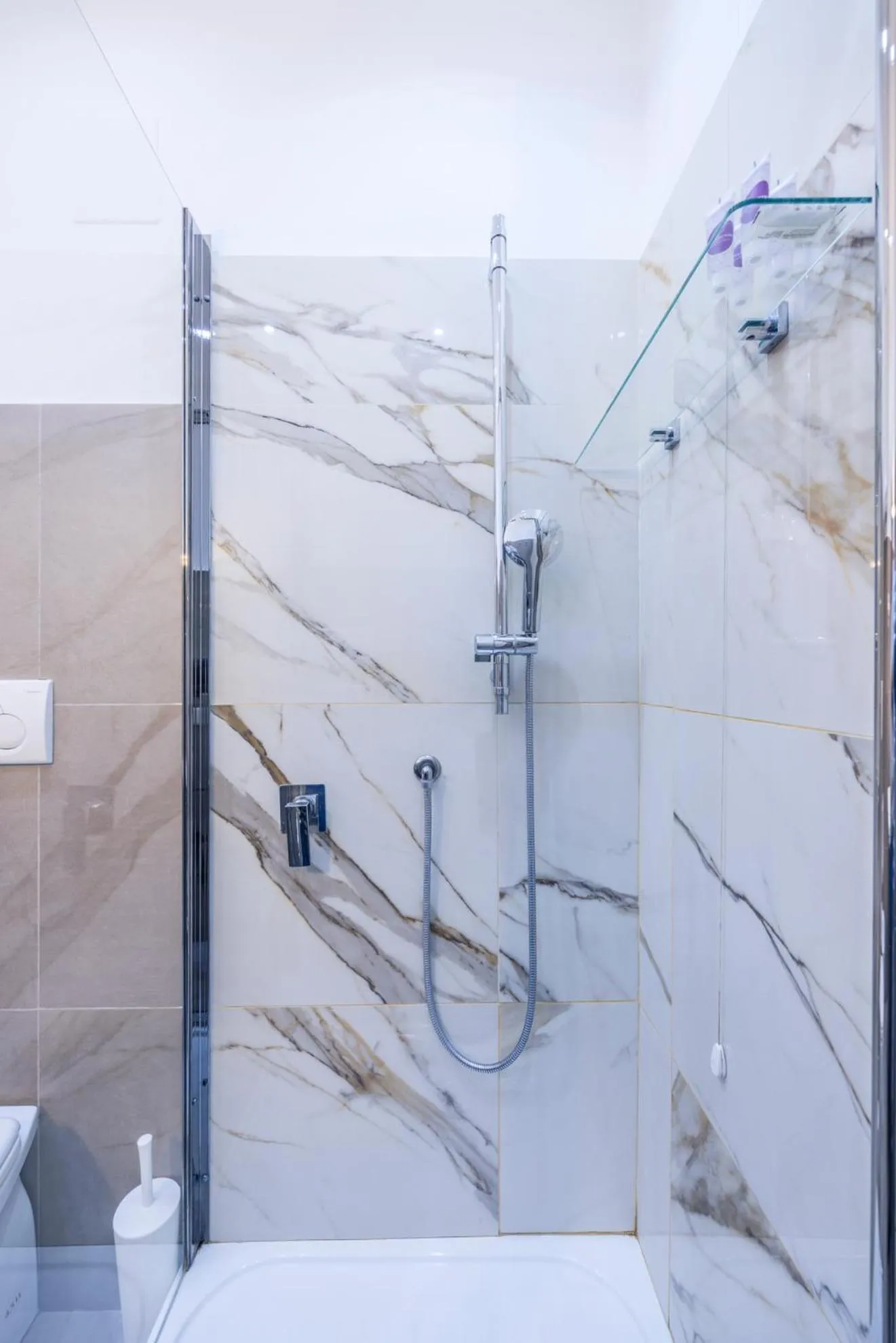 Shower in Rome Armony Suites