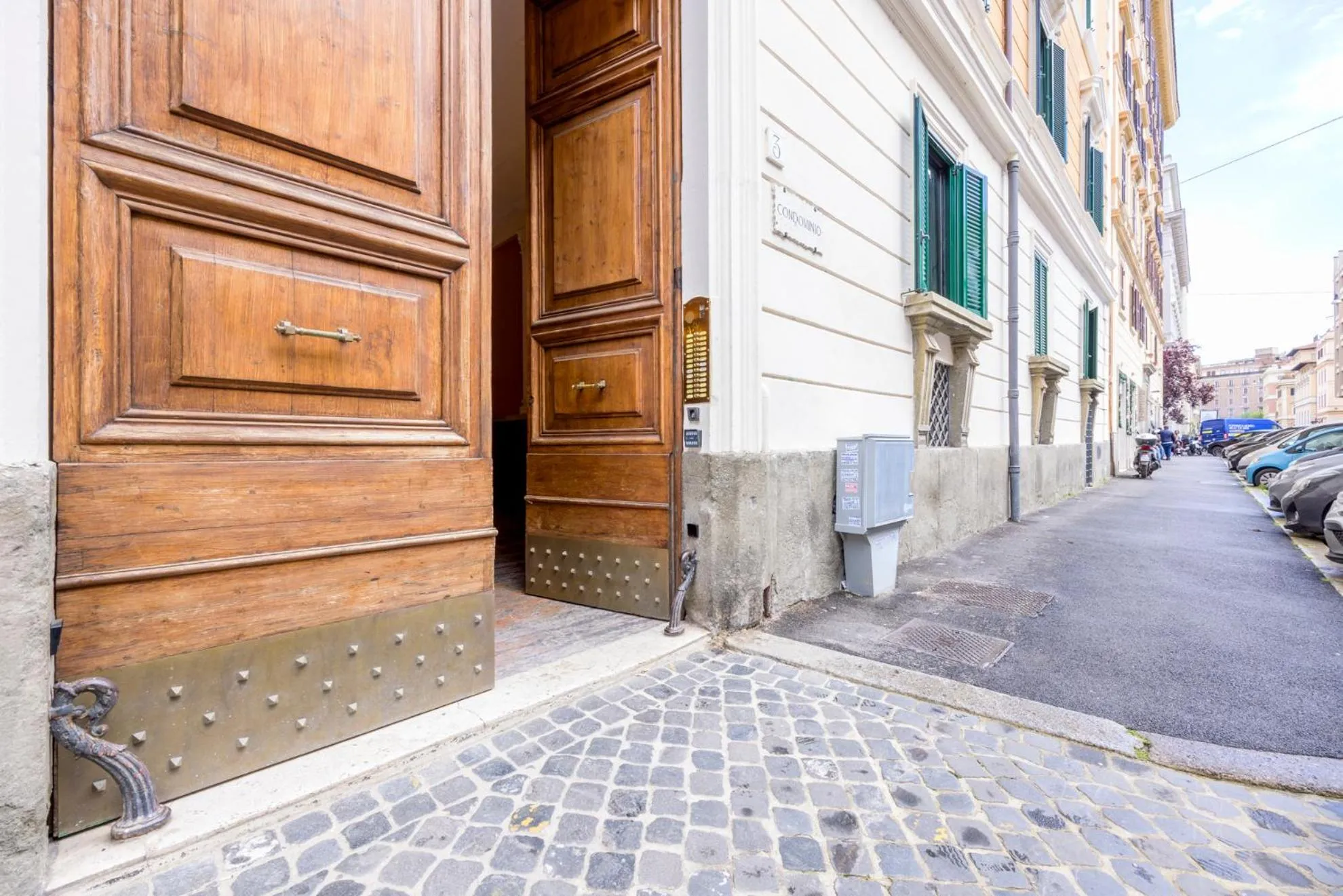 Property building in Rome Armony Suites