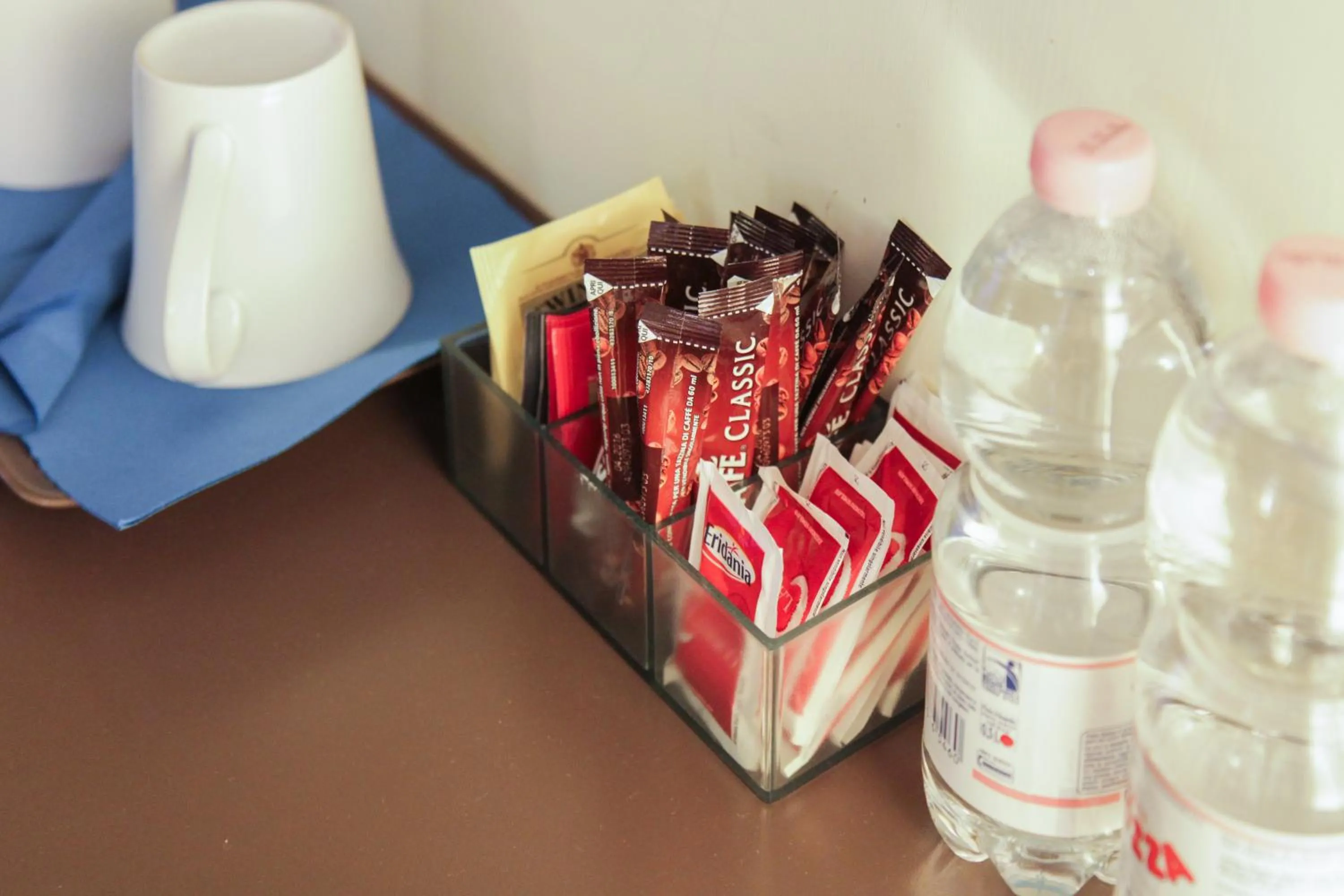 Coffee/tea facilities in Rome Armony Suites