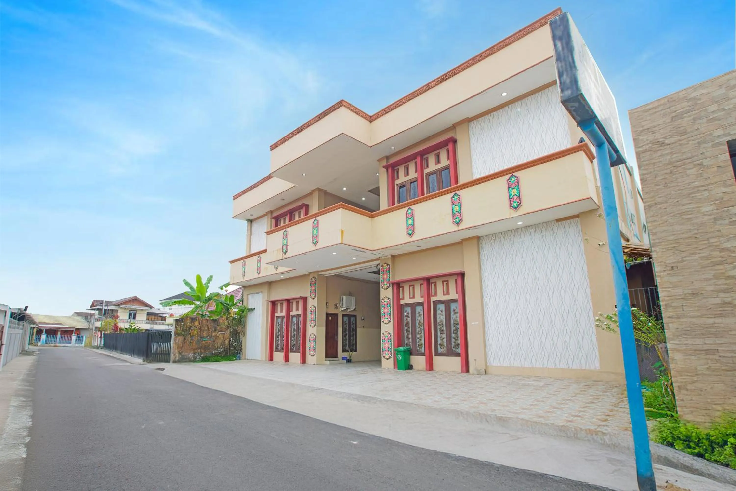 Property building in Hotel O near Universitas Palangka Raya formerly Wisma Aries