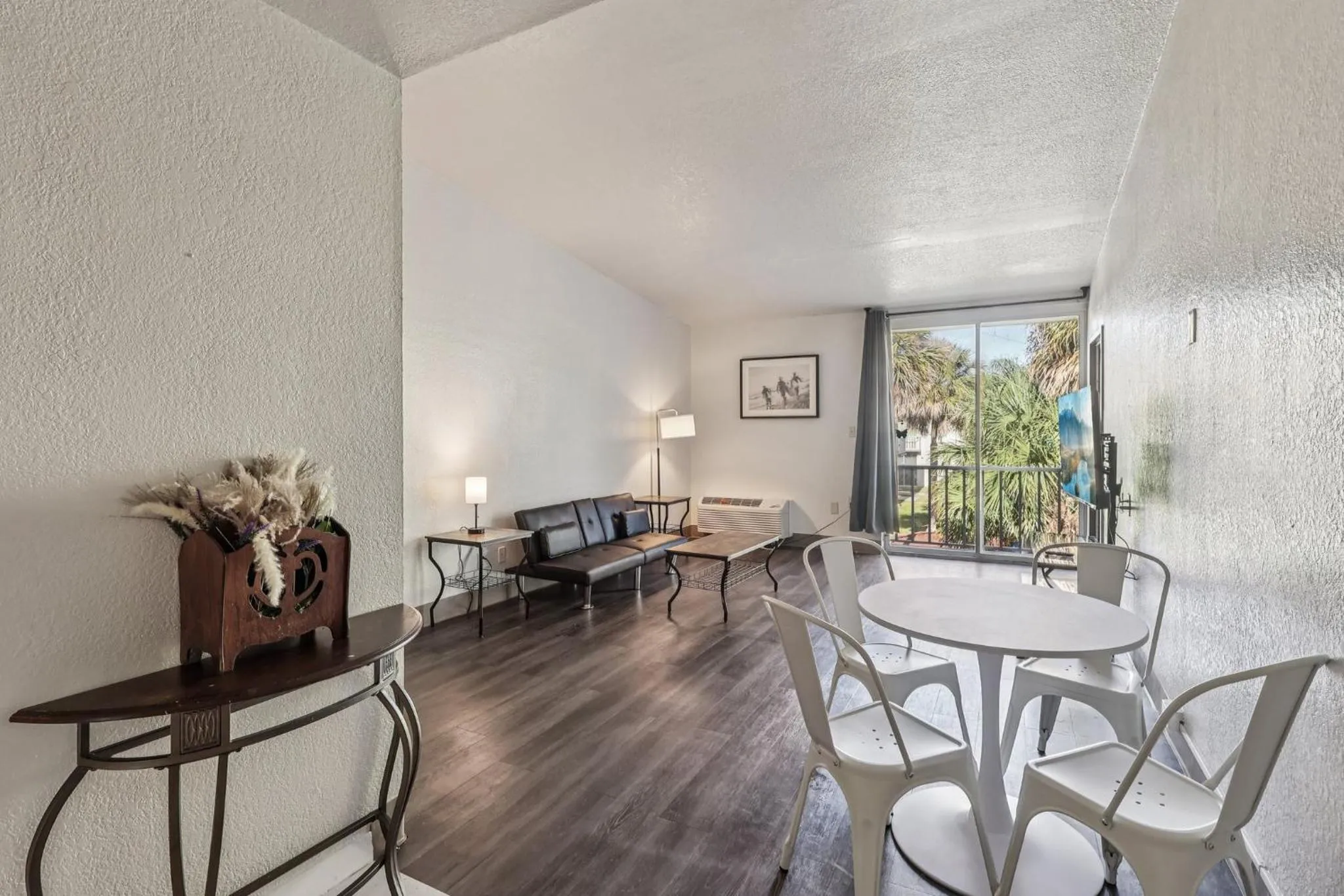 Living room in Stayable Kissimmee East