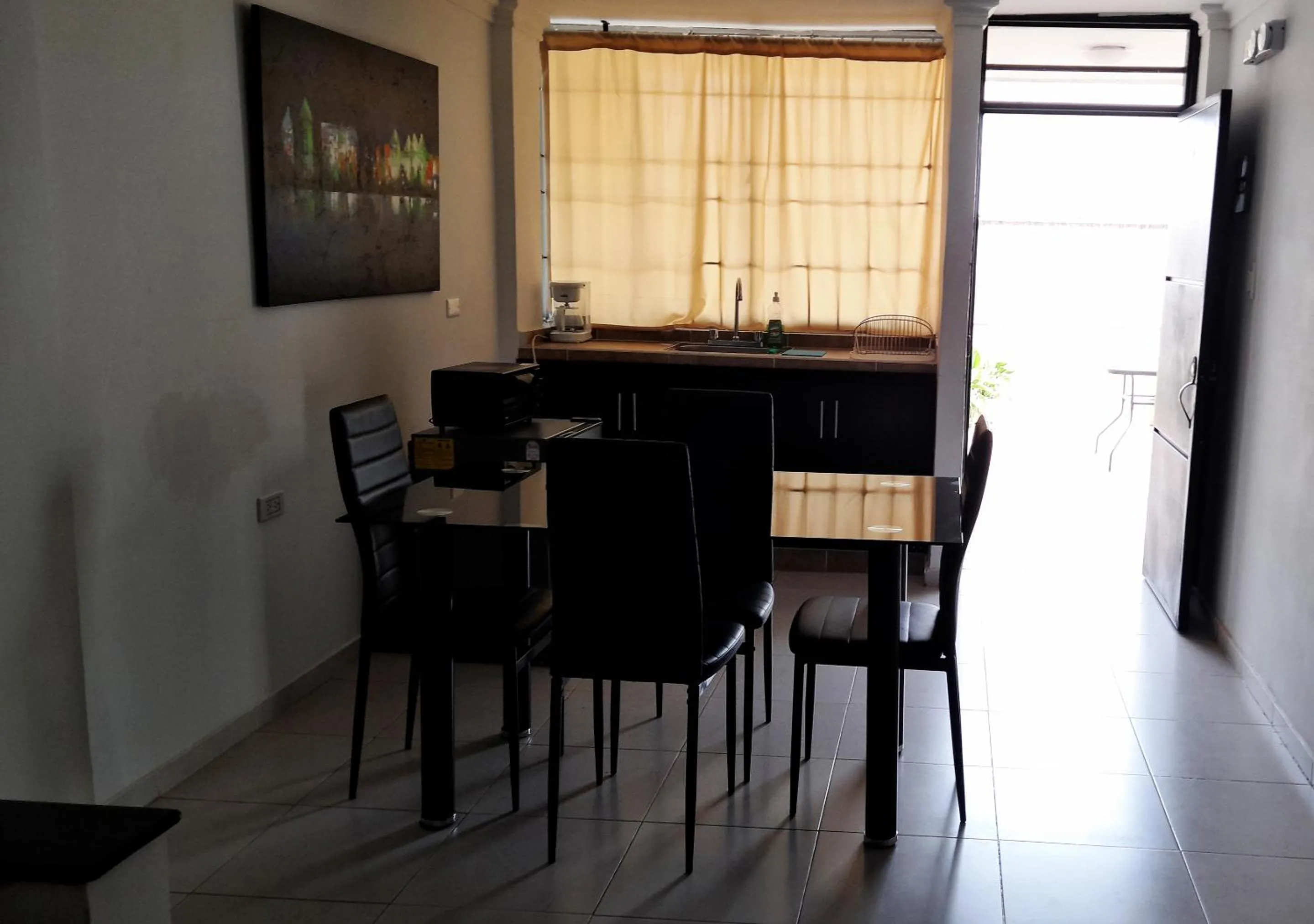 Las Piloneras Apartahotel