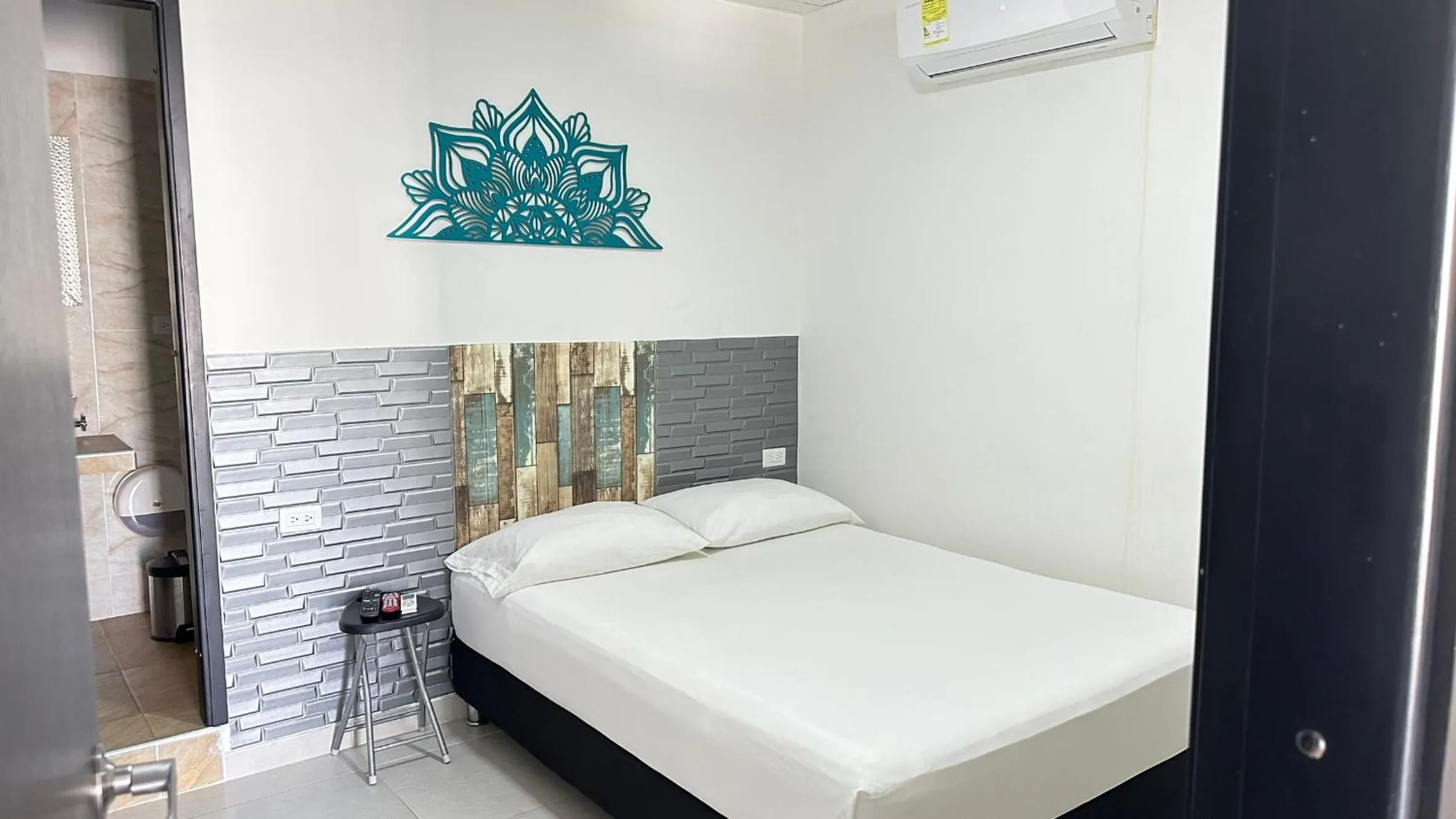 Bed in Las Piloneras Apartahotel