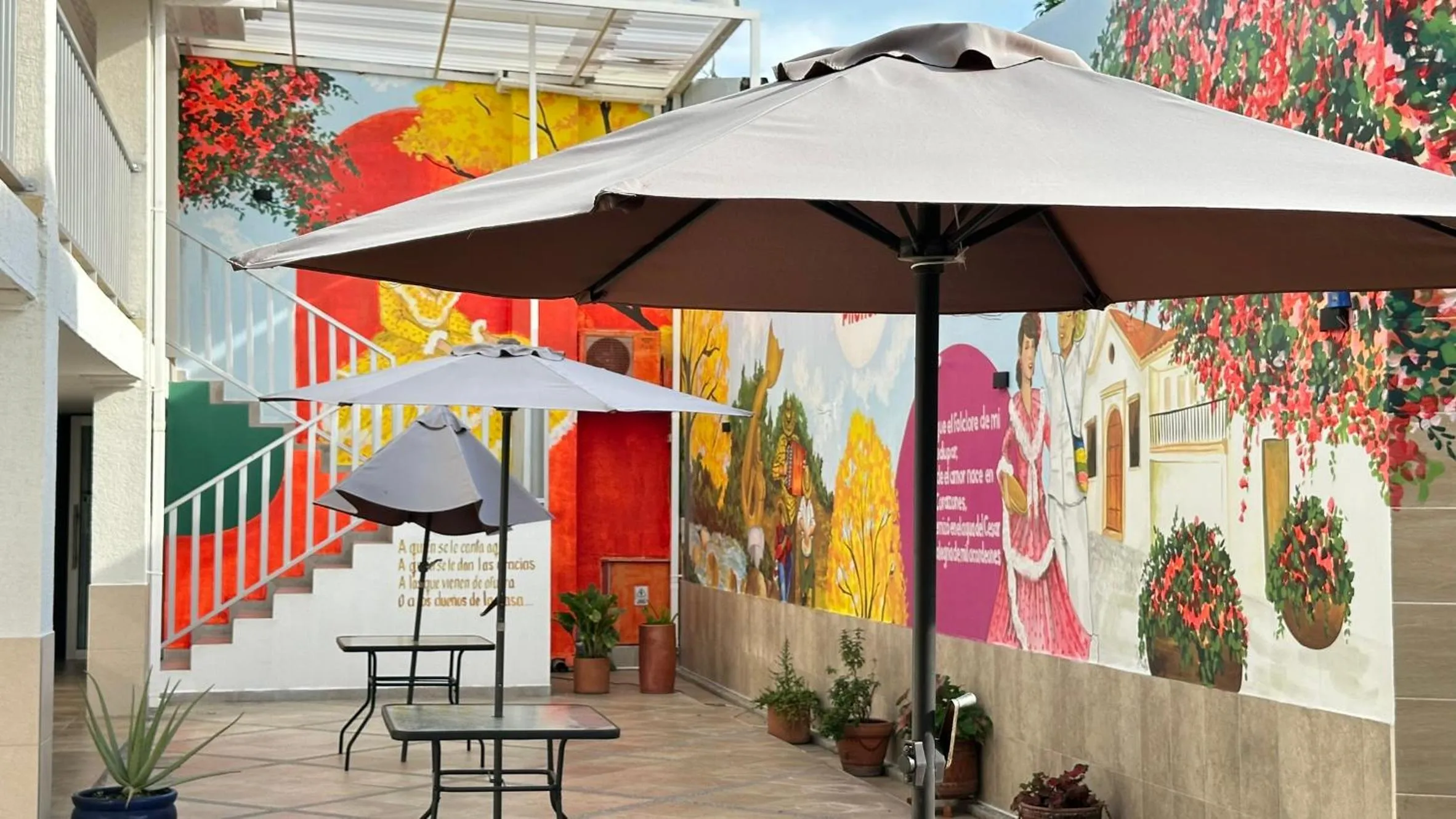 Property building in Las Piloneras Apartahotel