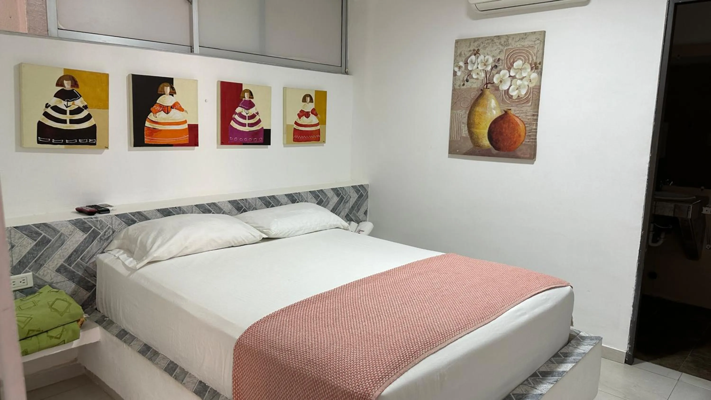 Bed in Las Piloneras Apartahotel