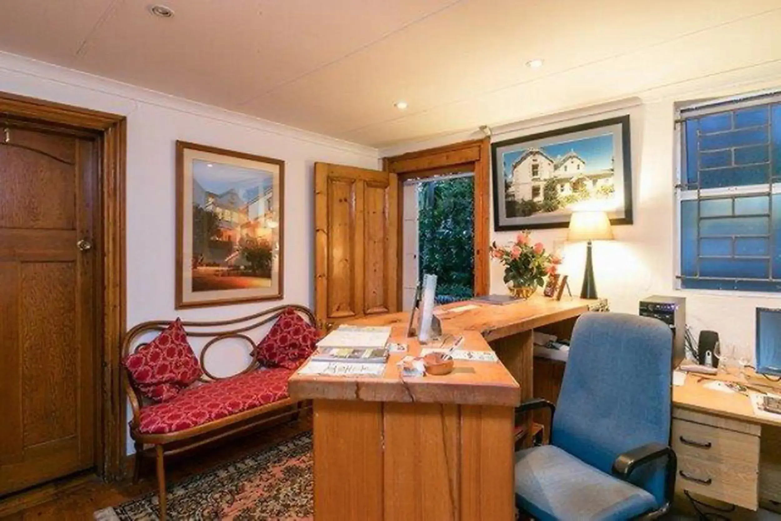 Lobby or reception in Knysna Manor House Lobby or reception in Knysna Manor House