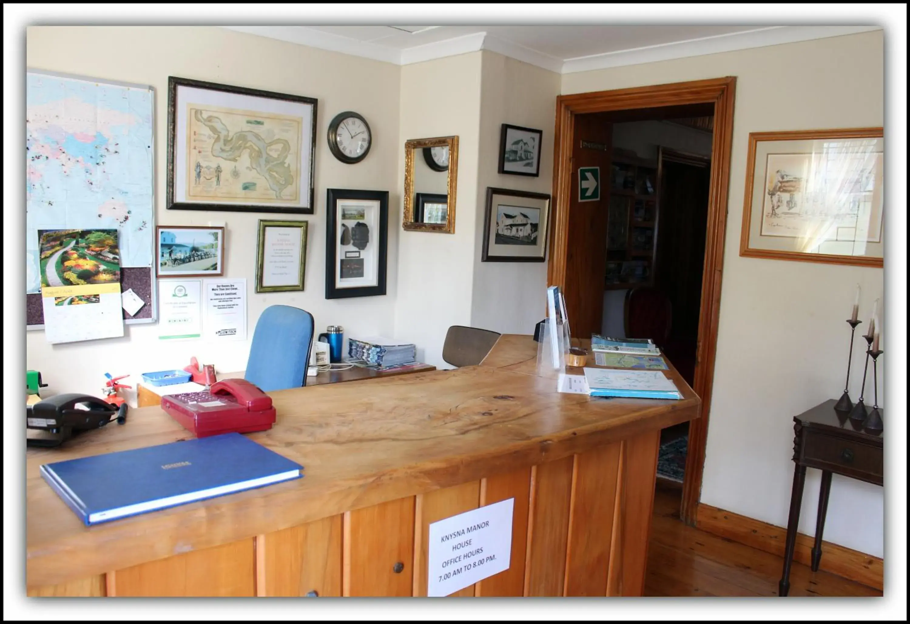 Lobby or reception in Knysna Manor House Lobby or reception in Knysna Manor House