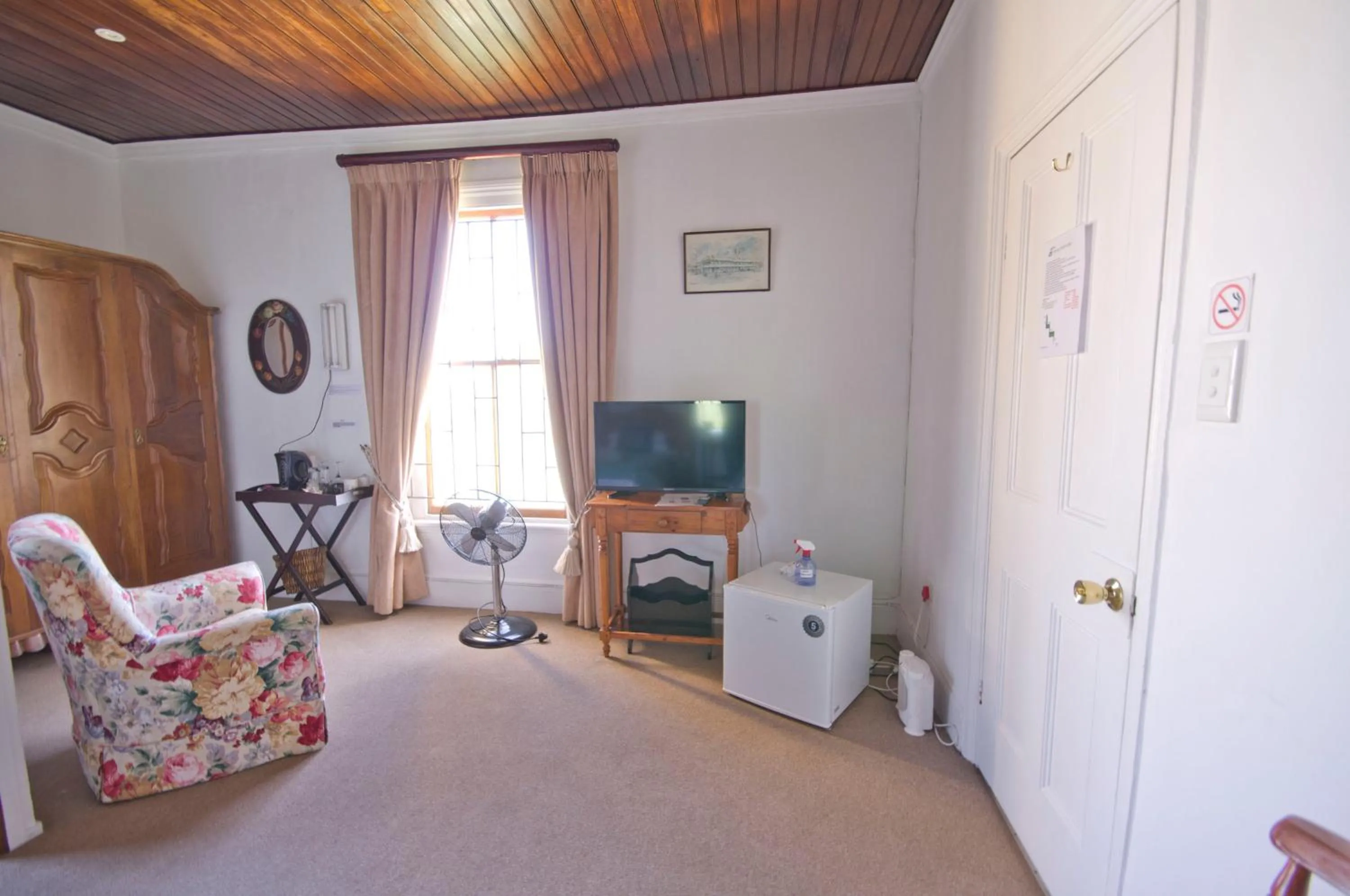 TV and multimedia in Knysna Manor House