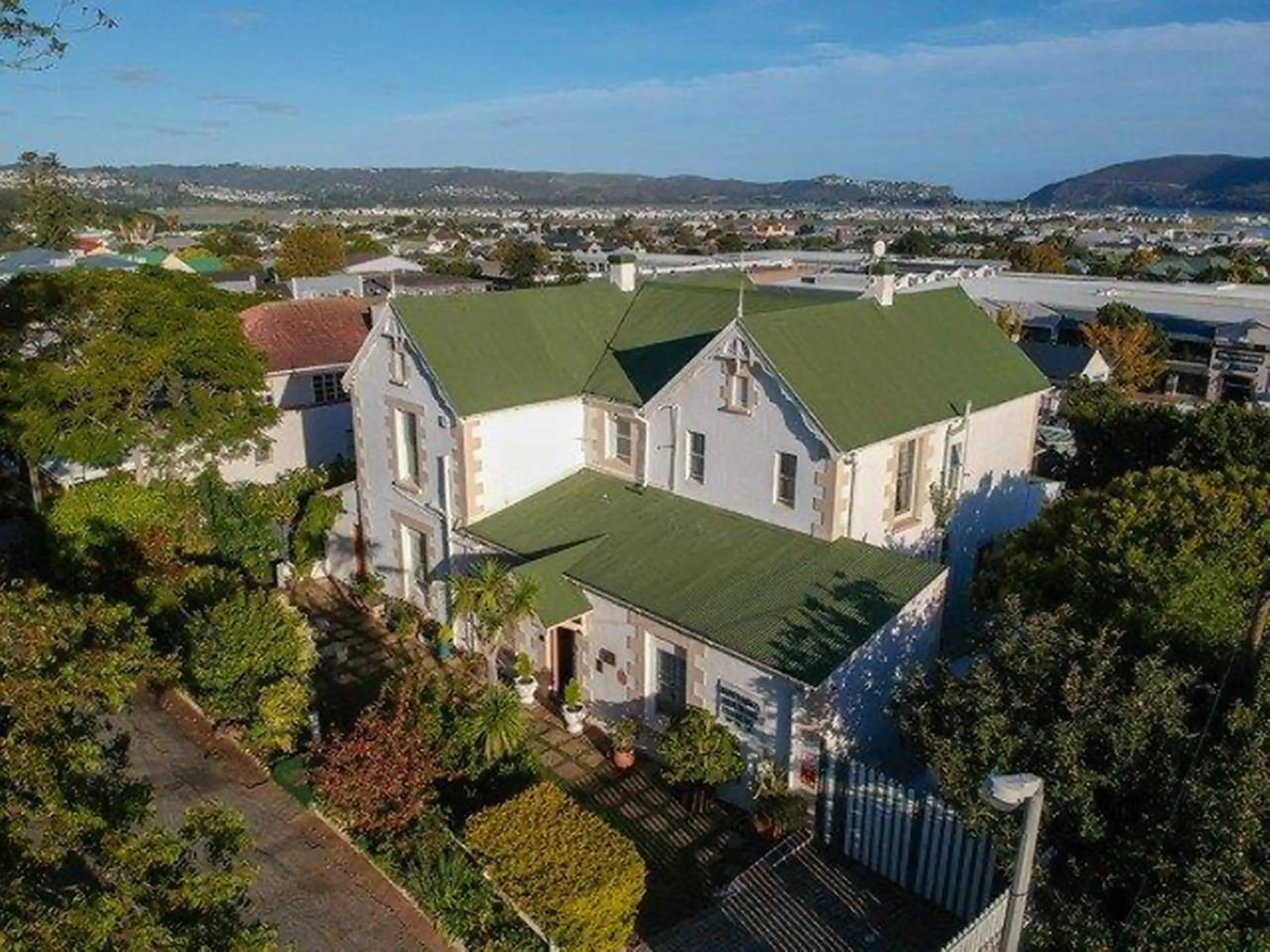 Property building in Knysna Manor House