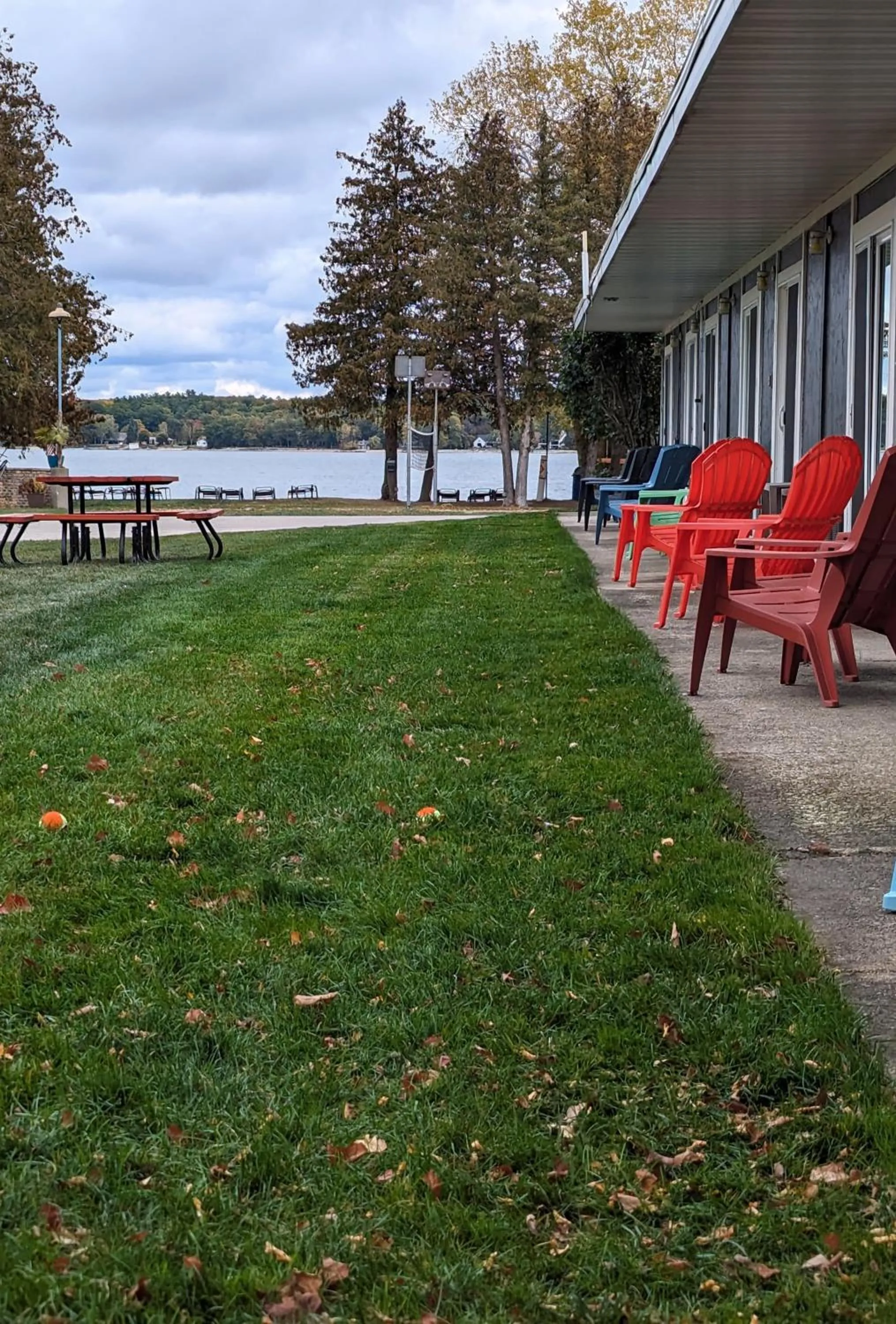 Property building in Beach Harbor Resort