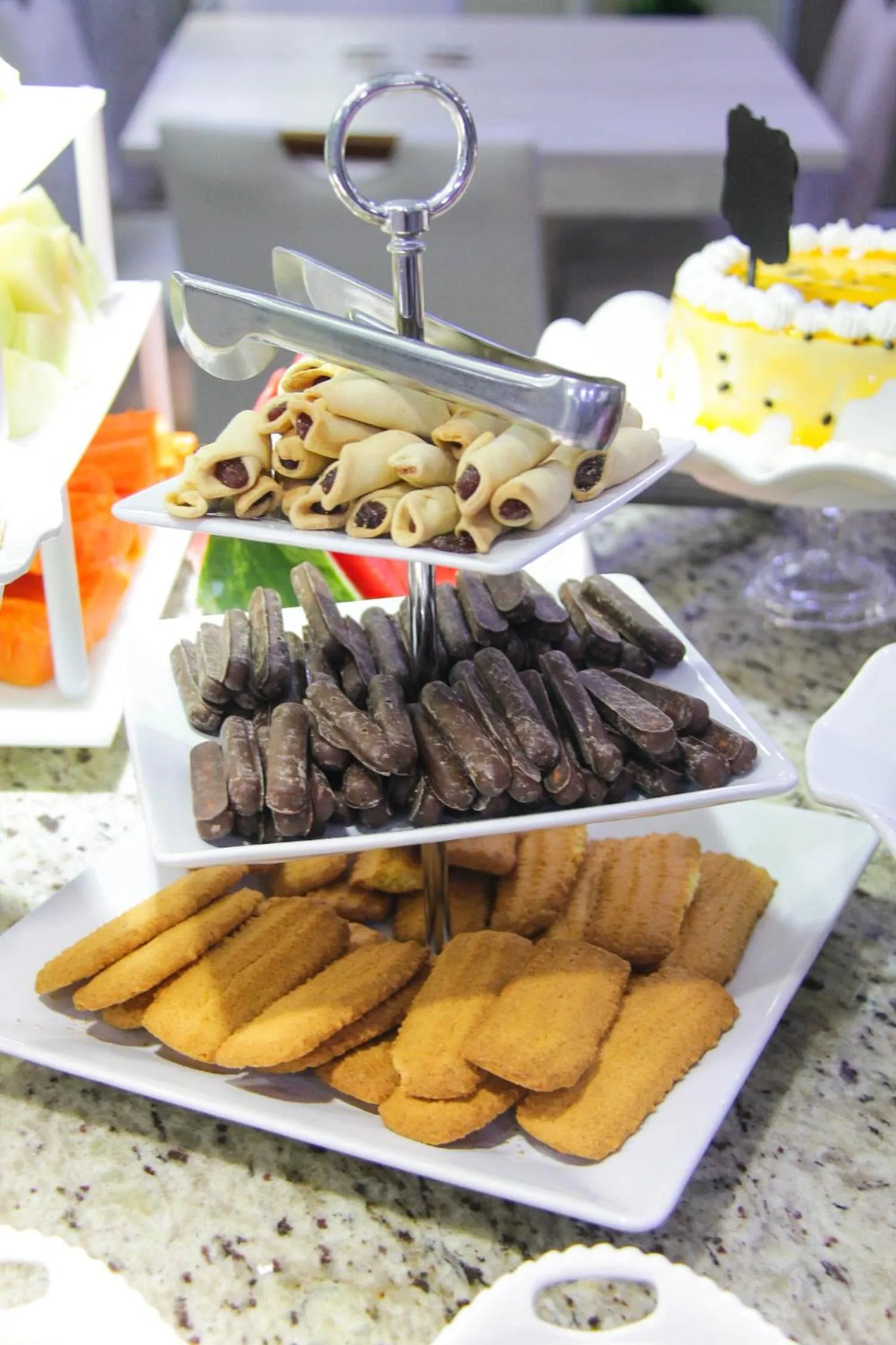 Breakfast in AJ Hotel Chapecó - Fácil Acesso Pátio Shopping e Rótula da Bandeira