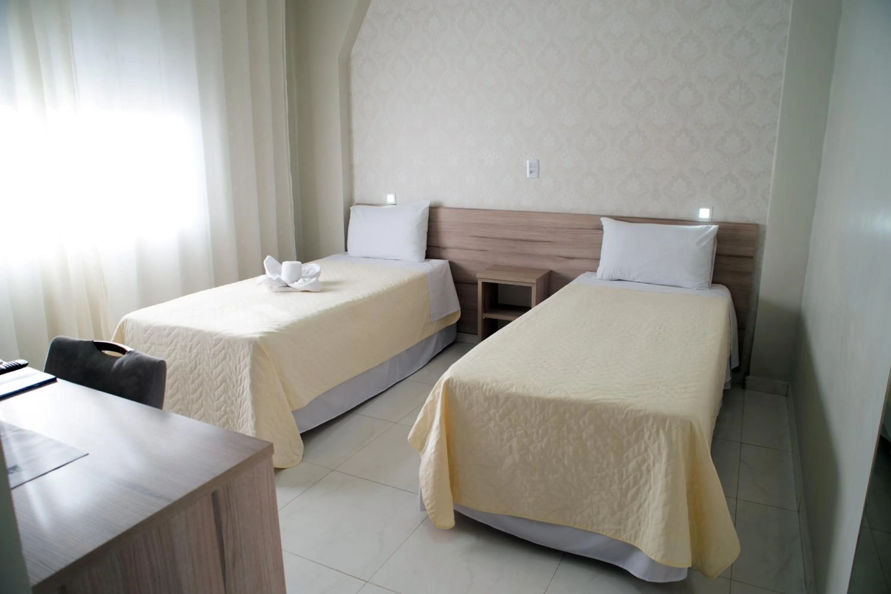 Bed in AJ Hotel Chapecó - Fácil Acesso Pátio Shopping e Rótula da Bandeira