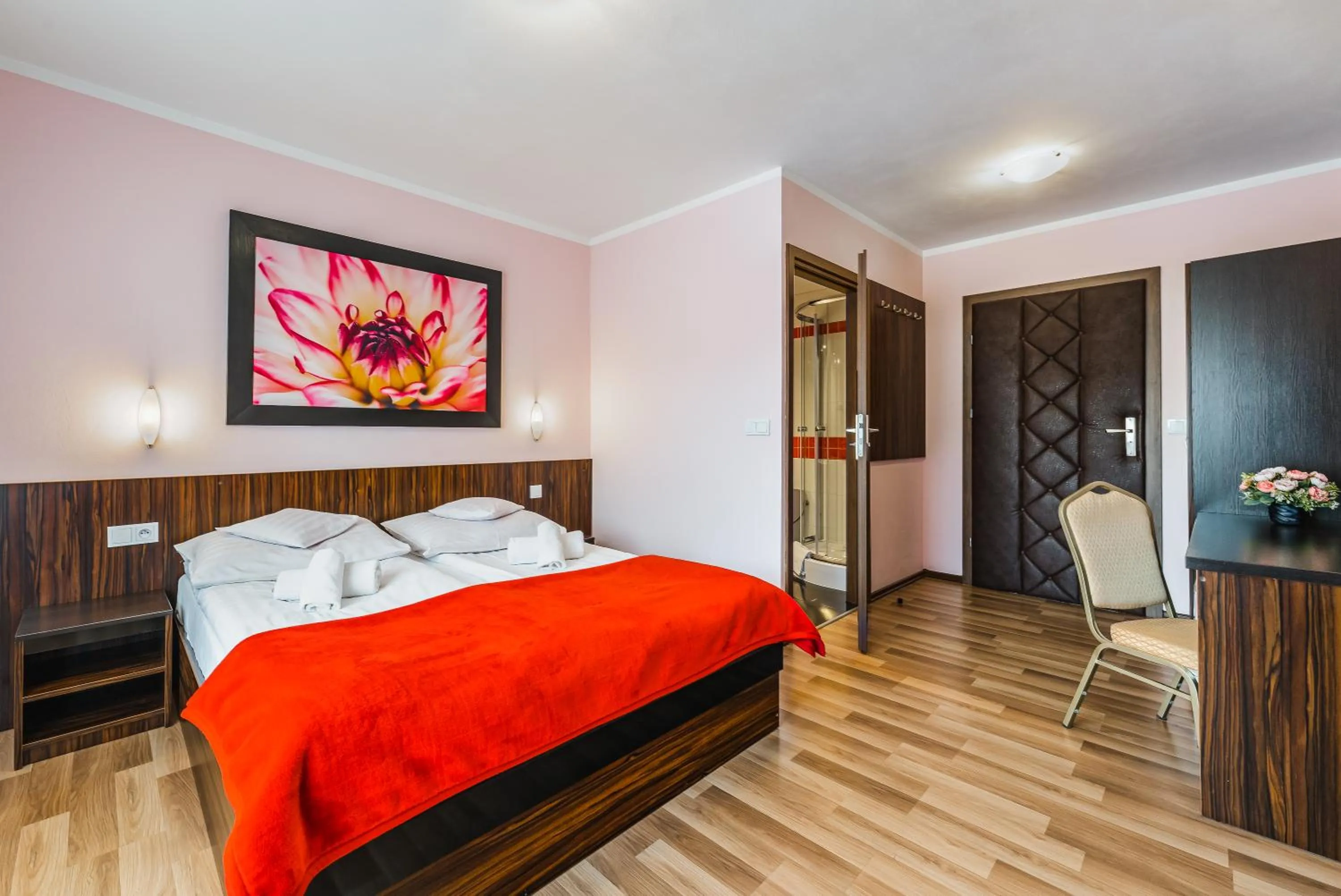 Photo of the whole room, Bed in Vena