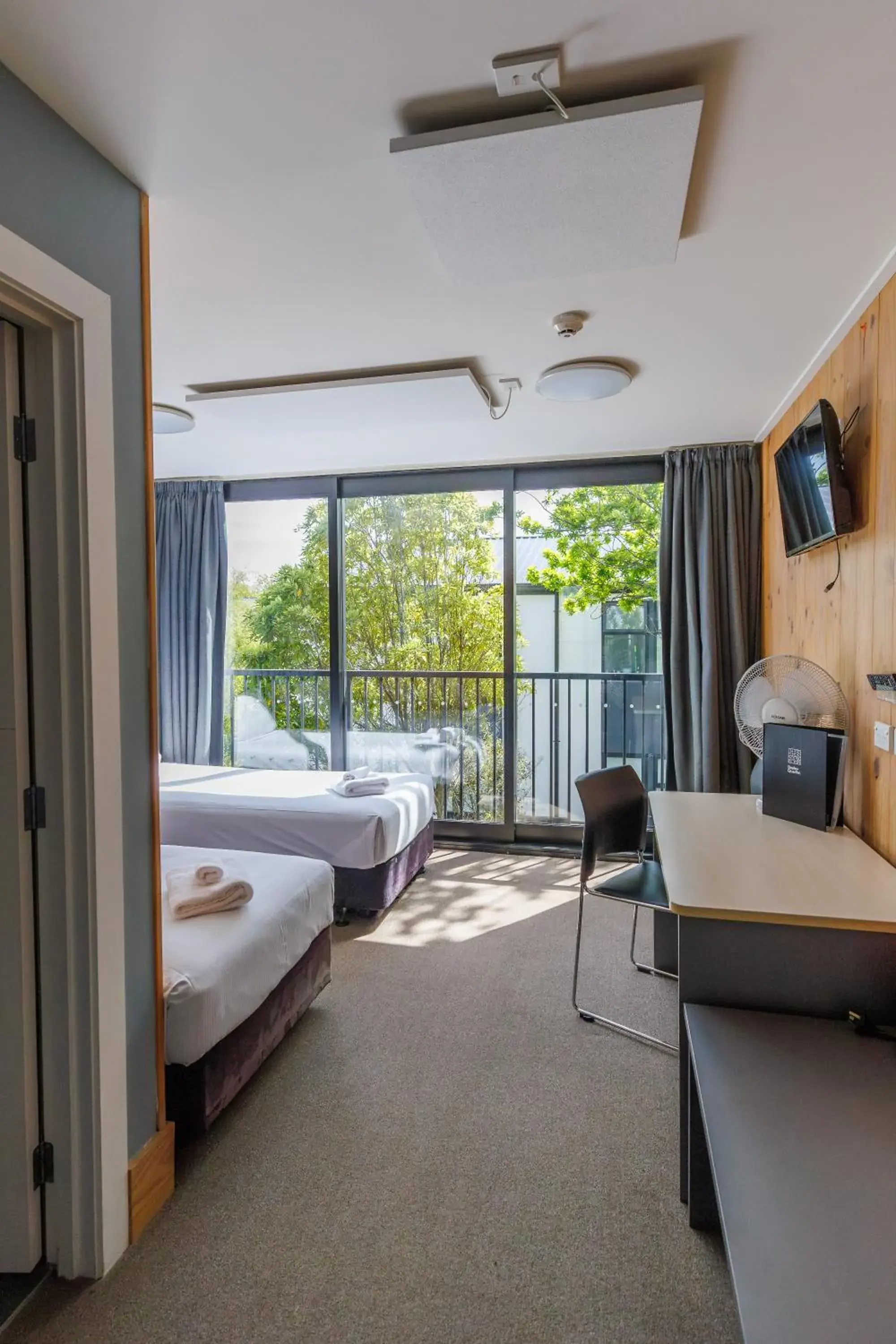 TV and multimedia, Bed in The Bealey Quarter TV and multimedia, Bed in The Bealey Quarter