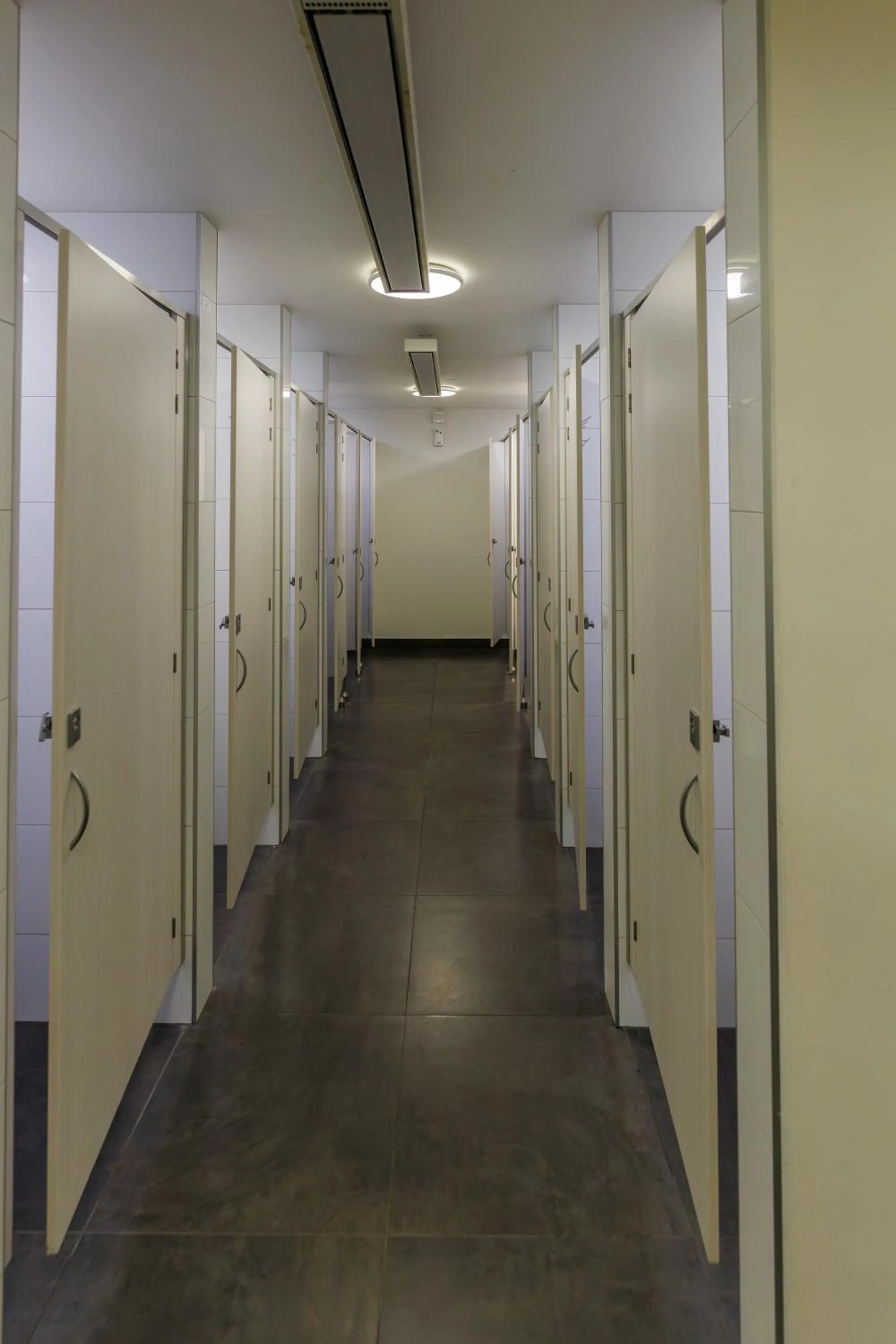 Shower in The Bealey Quarter