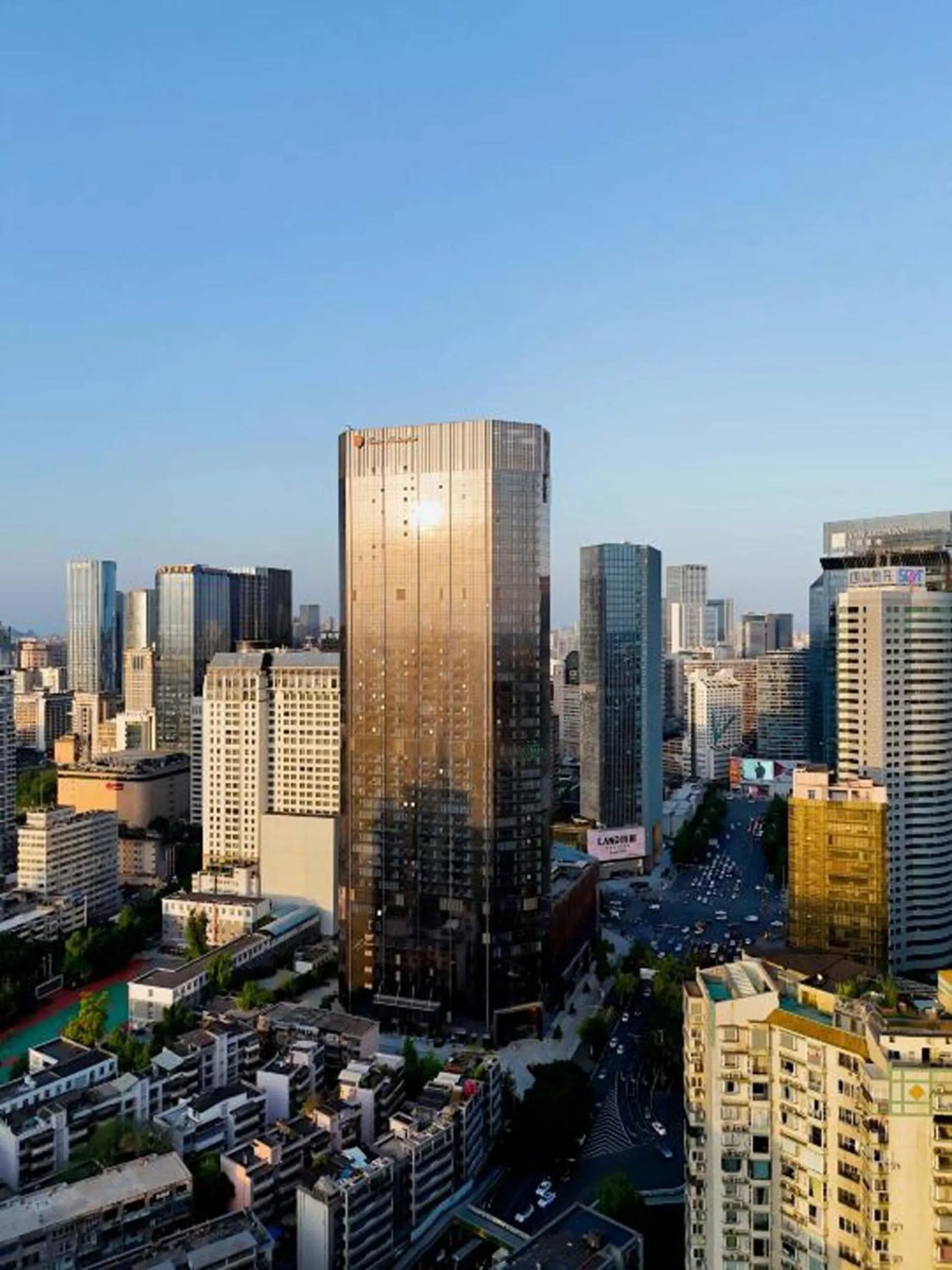 Yashan Tianlai S High-Rise Hotel (Chengdu chunxi road Tianfu Square)