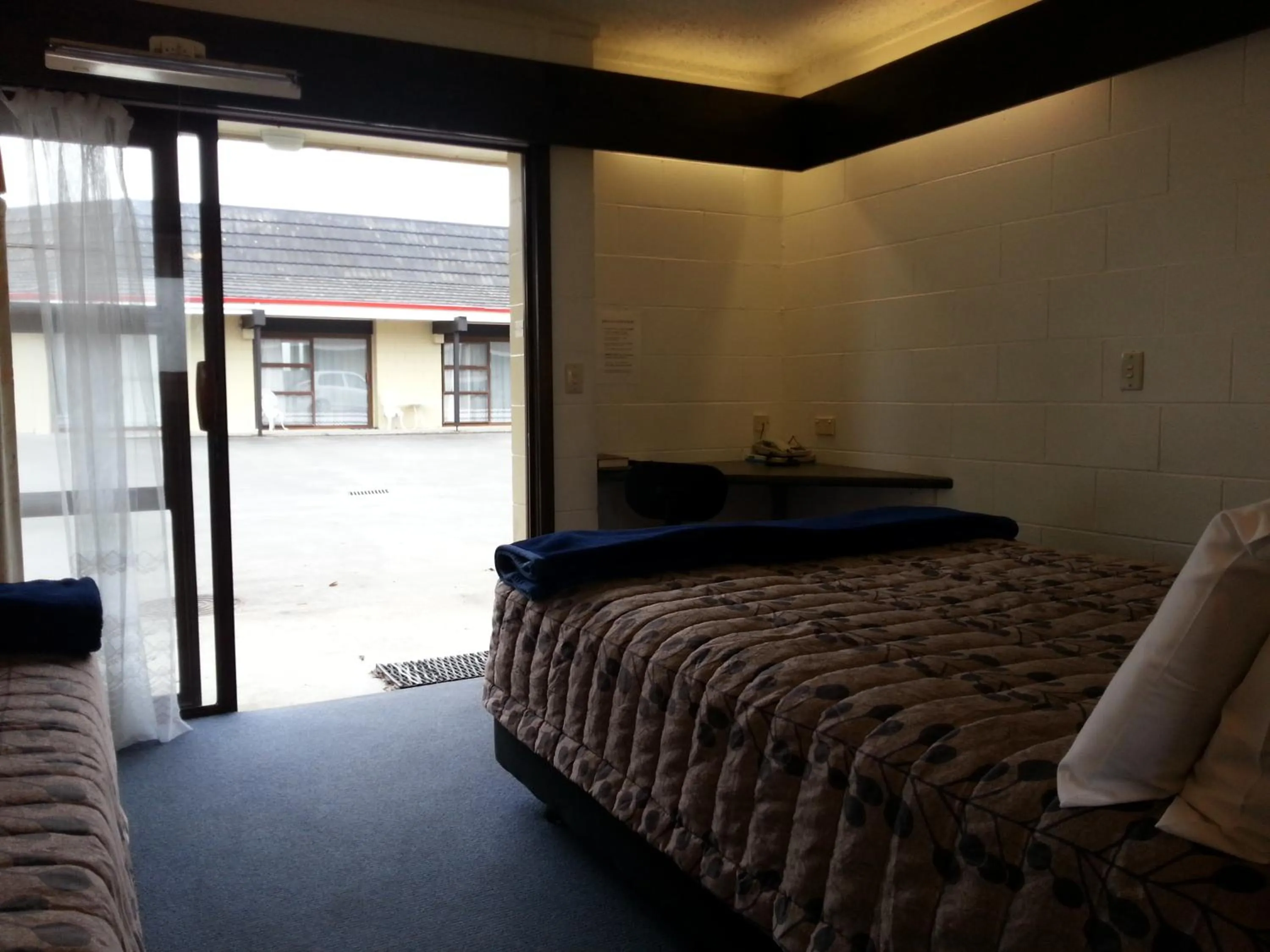 Bedroom, Bed in Orana Motor Inn & Restaurant