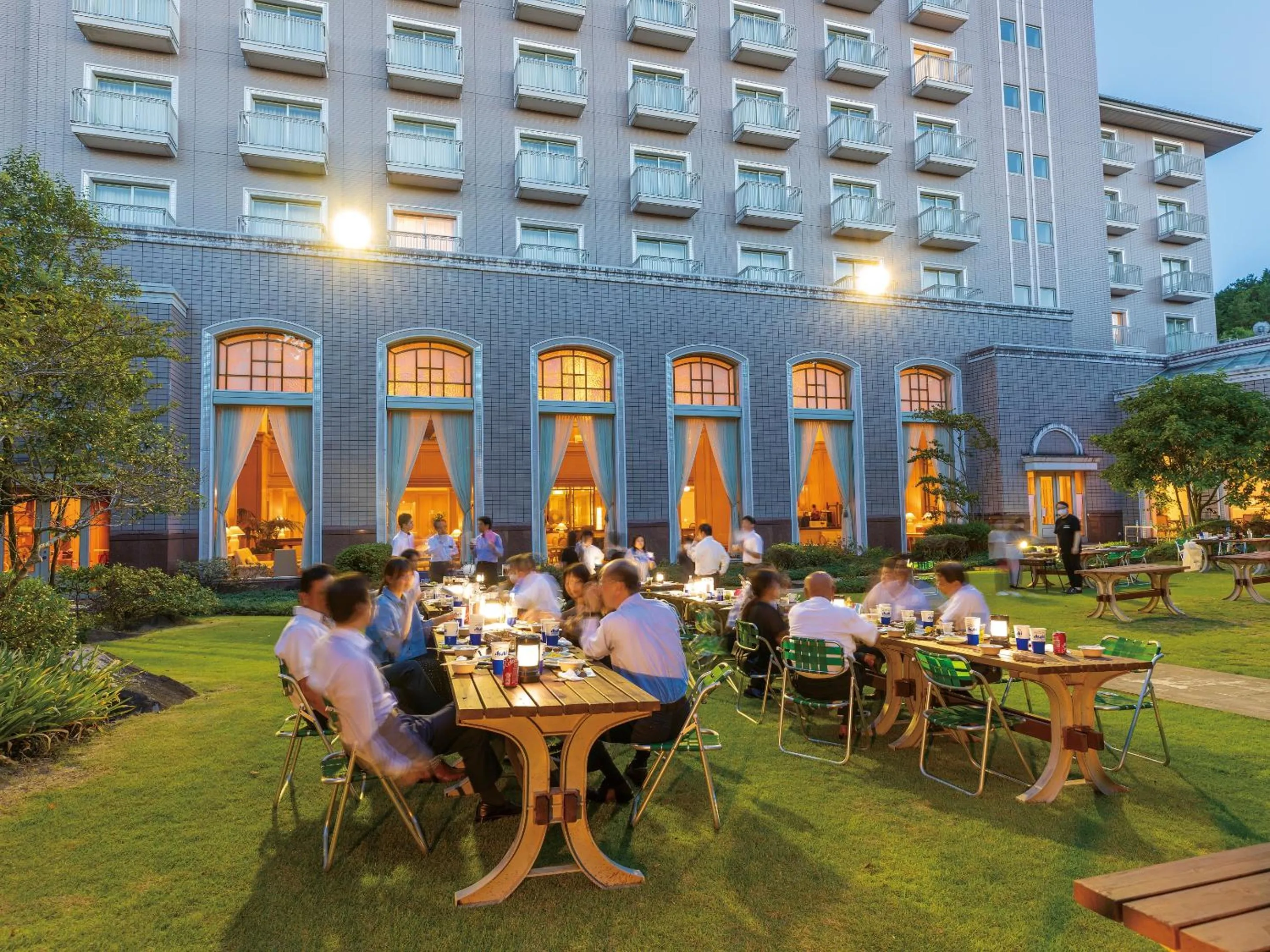 Restaurant/places to eat in Okura Akademia Park Hotel