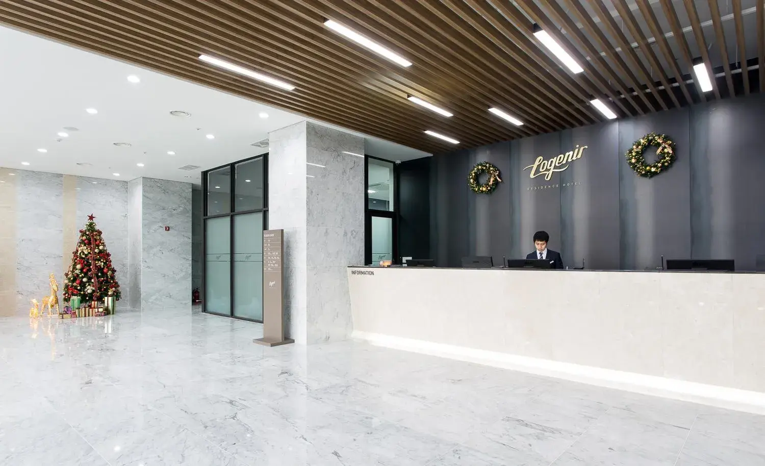 Lobby or reception in Hotel Logenir Lobby or reception in Hotel Logenir