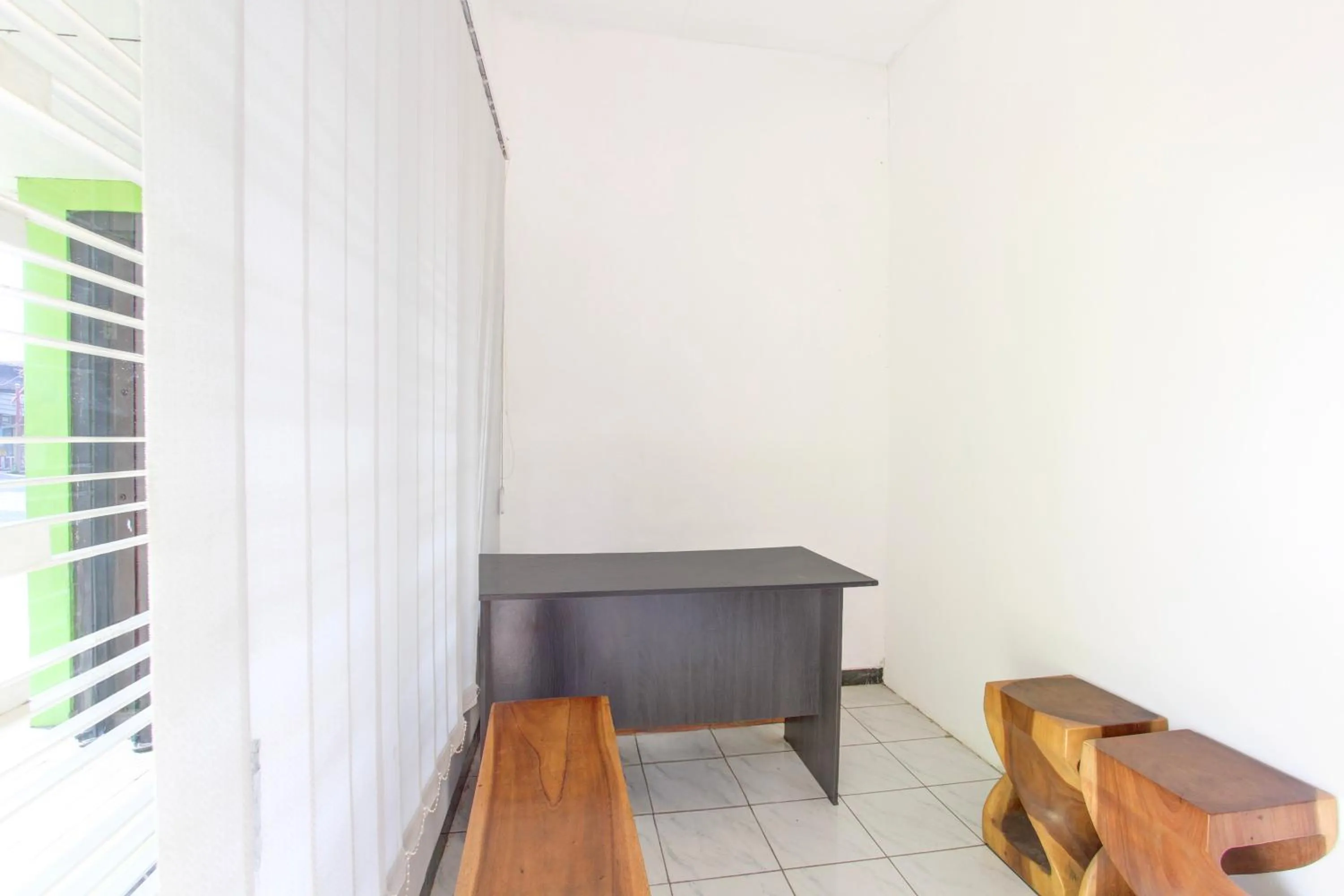 Lobby or reception in OYO 95057 Abe Homestay