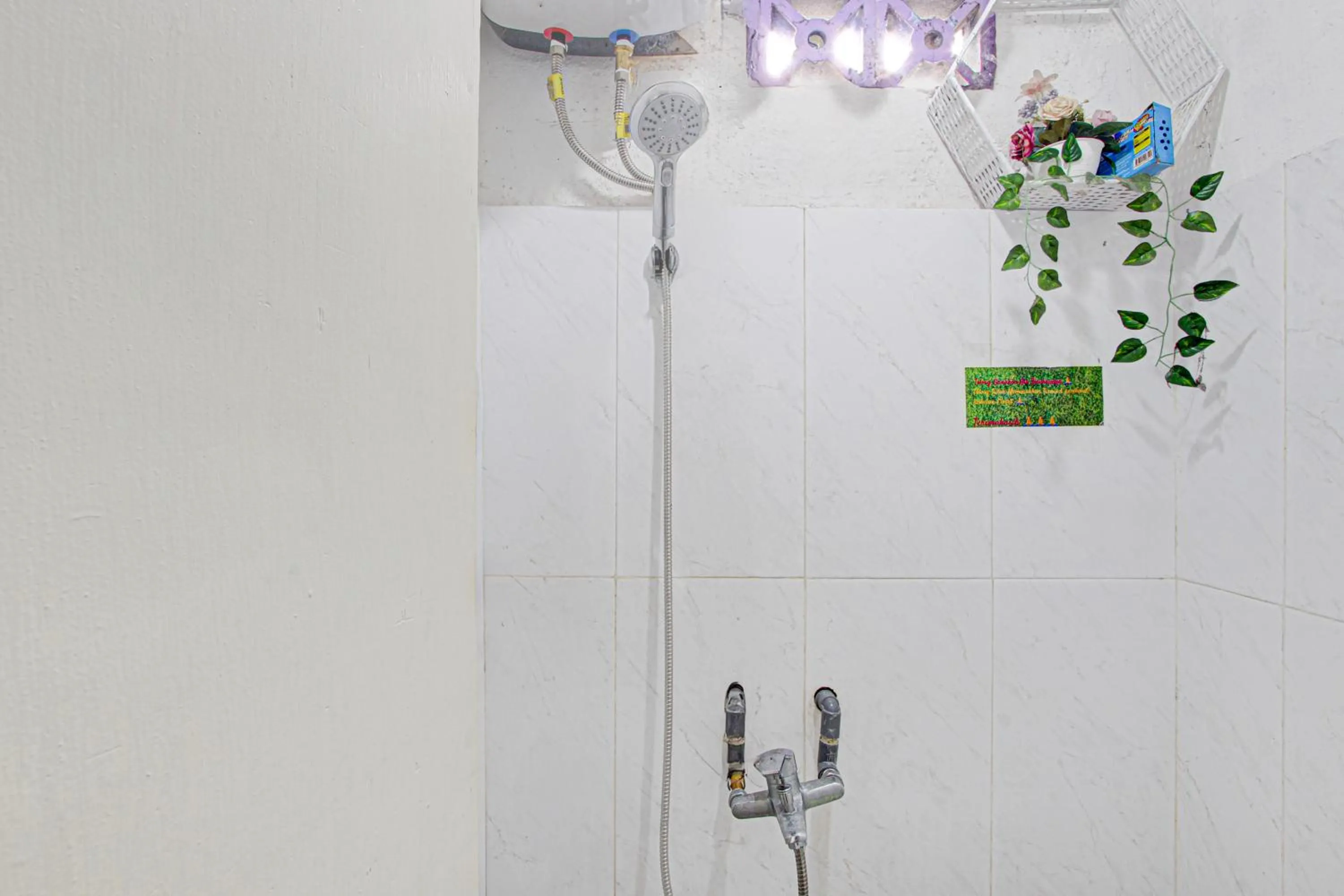 Bathroom in OYO 95057 Abe Homestay