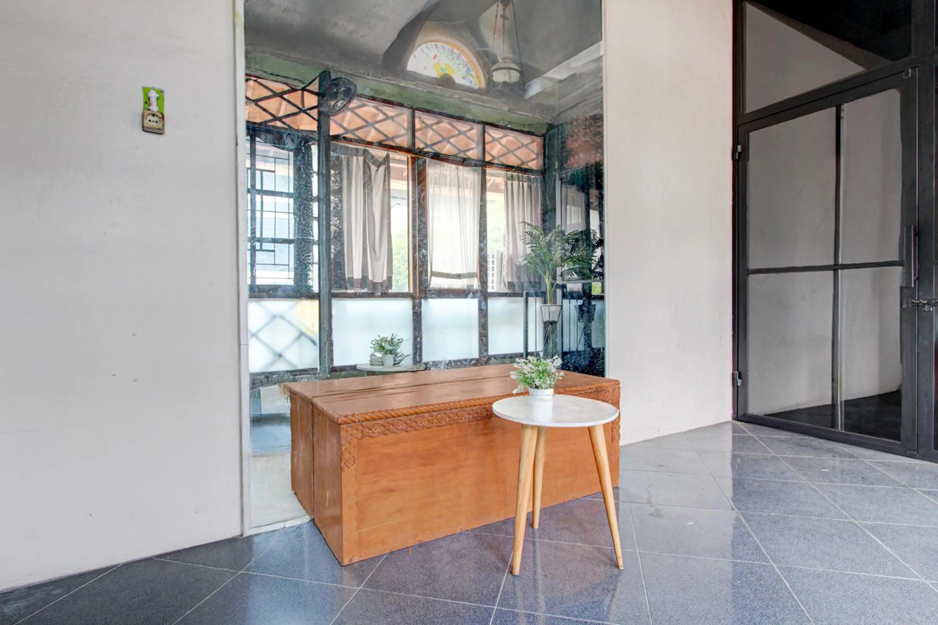Lobby or reception in OYO 95057 Abe Homestay