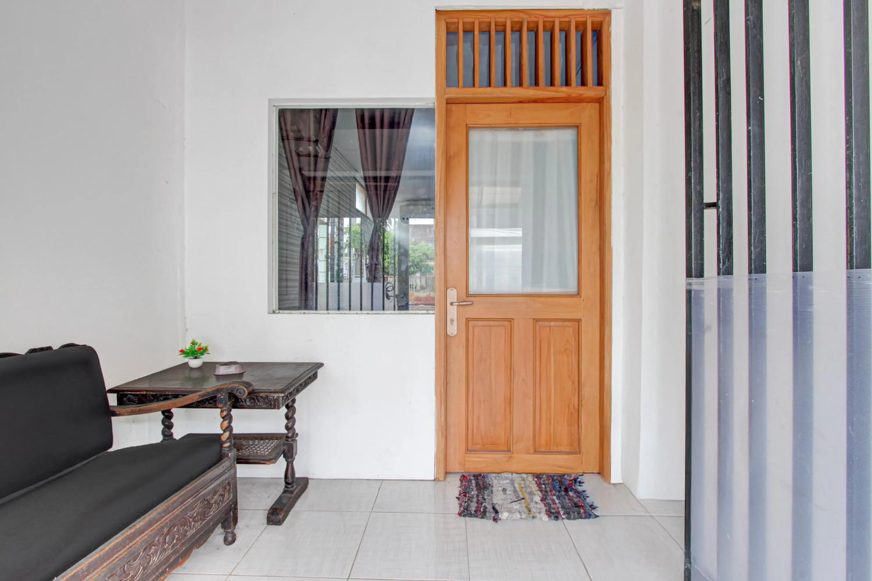 Seating area in OYO 95057 Abe Homestay