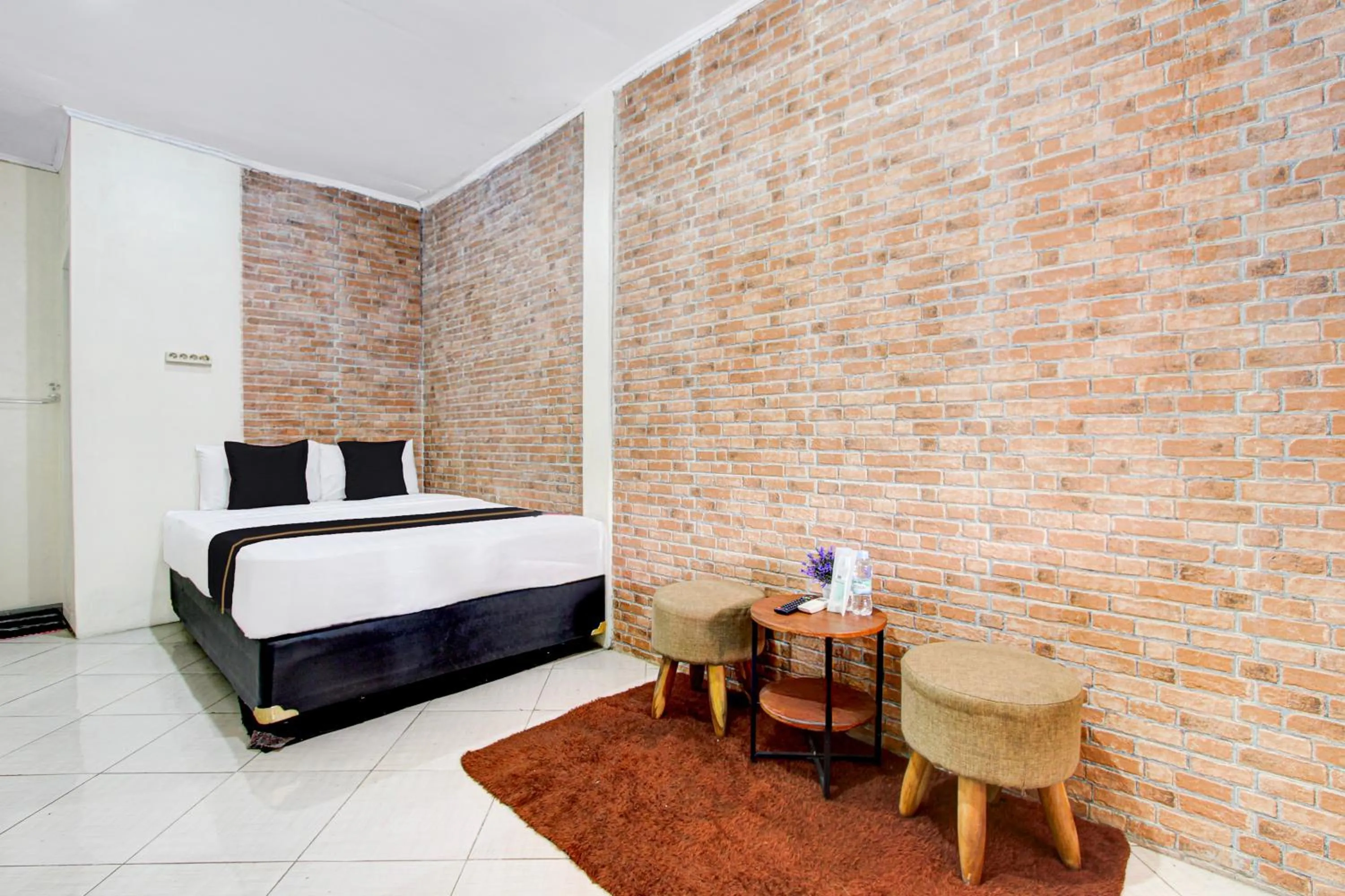 Bedroom, Bed in OYO 95057 Abe Homestay