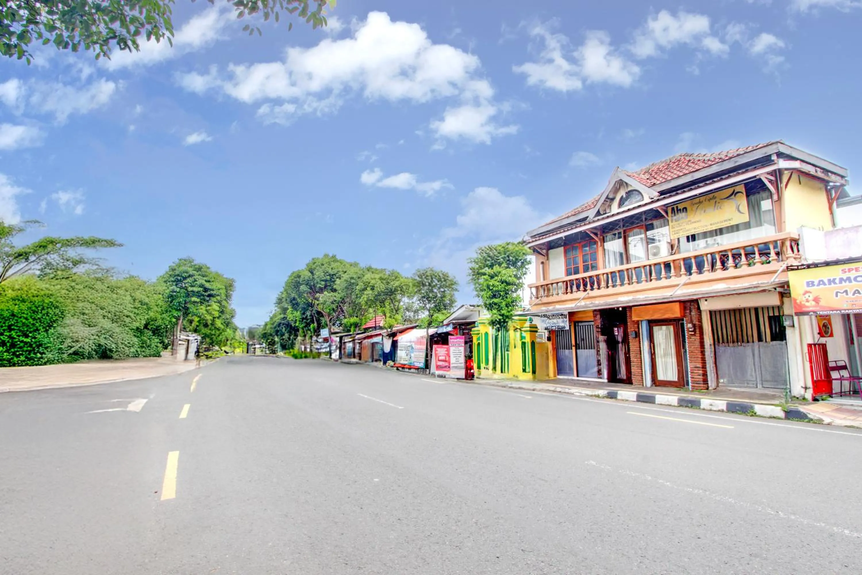 Property building in OYO 95057 Abe Homestay