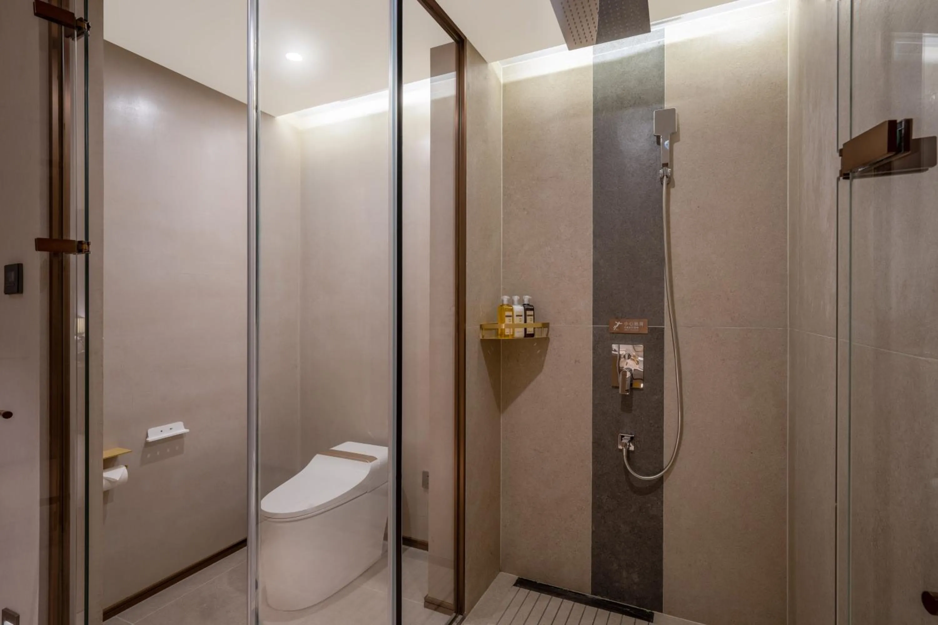 Manxin Hotel Qingdao Xindu