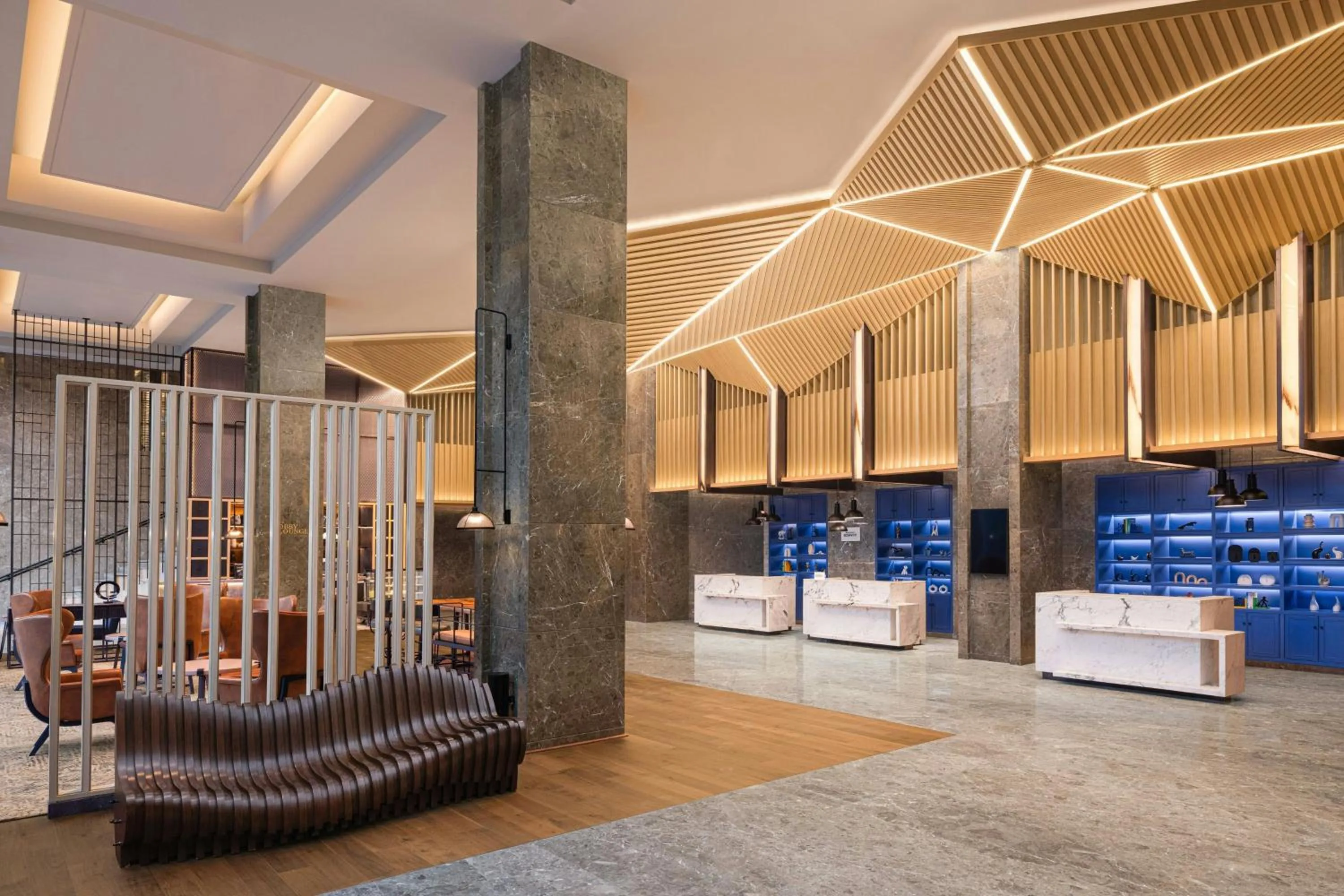 Lobby or reception in Four Points by Sheraton Amritsar, Mall Road