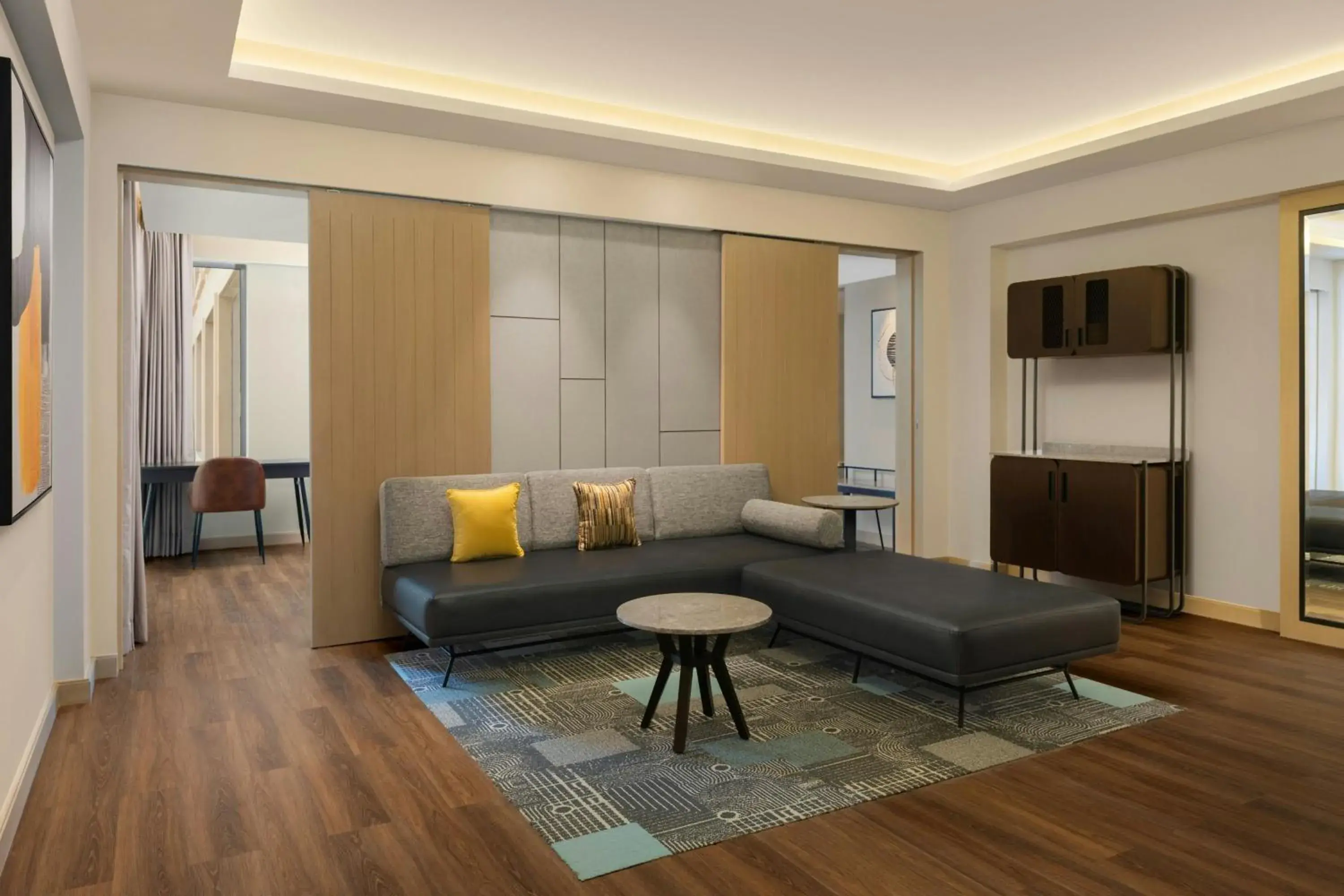 Suite, 1 King , Pool View in Four Points by Sheraton Amritsar, Mall Road Suite, 1 King , Pool View in Four Points by Sheraton Amritsar, Mall Road