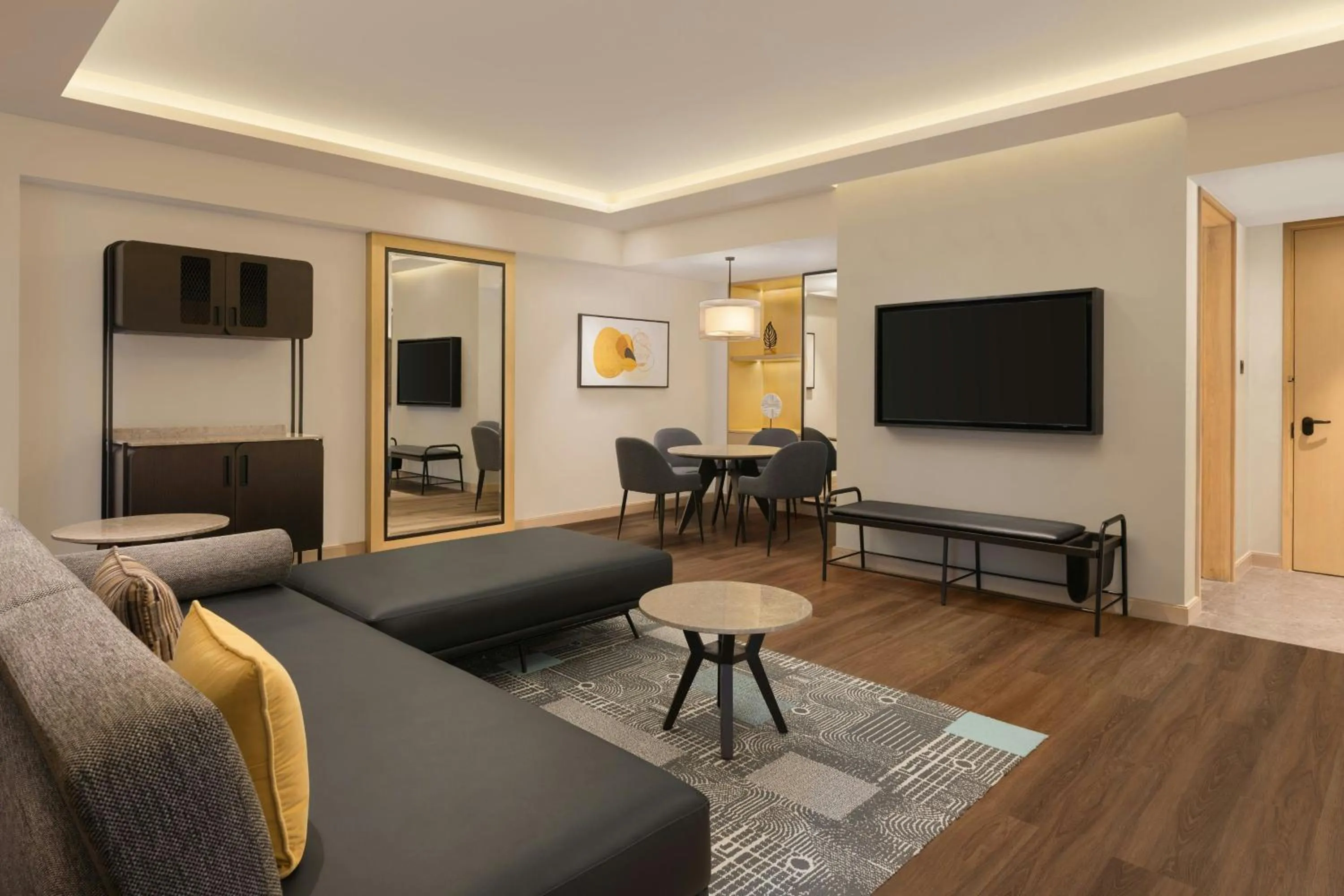 Photo of the whole room in Four Points by Sheraton Amritsar, Mall Road