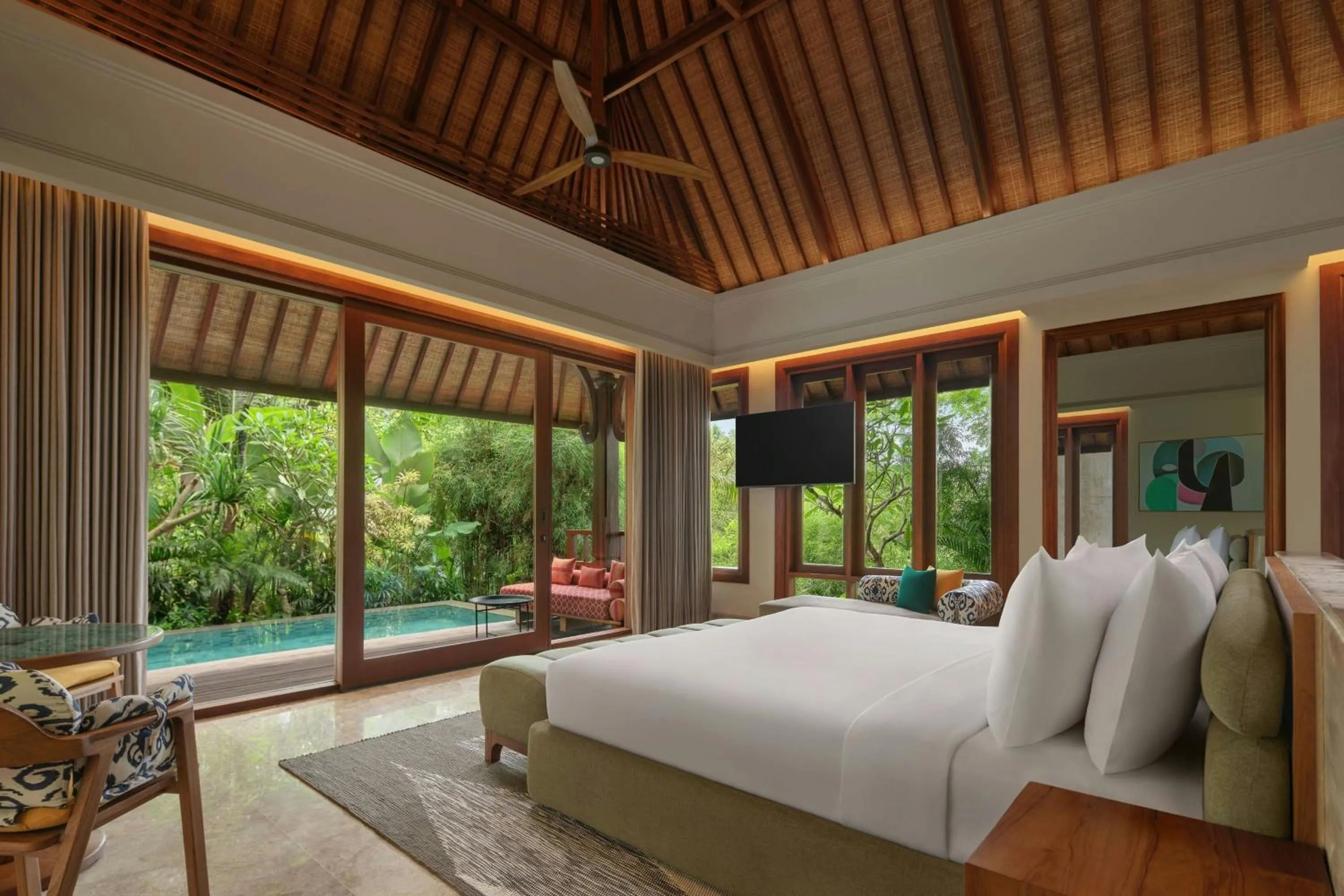 Swimming pool, Bed in Hiliwatu, Bali Ubud, a Tribute Portfolio Resort