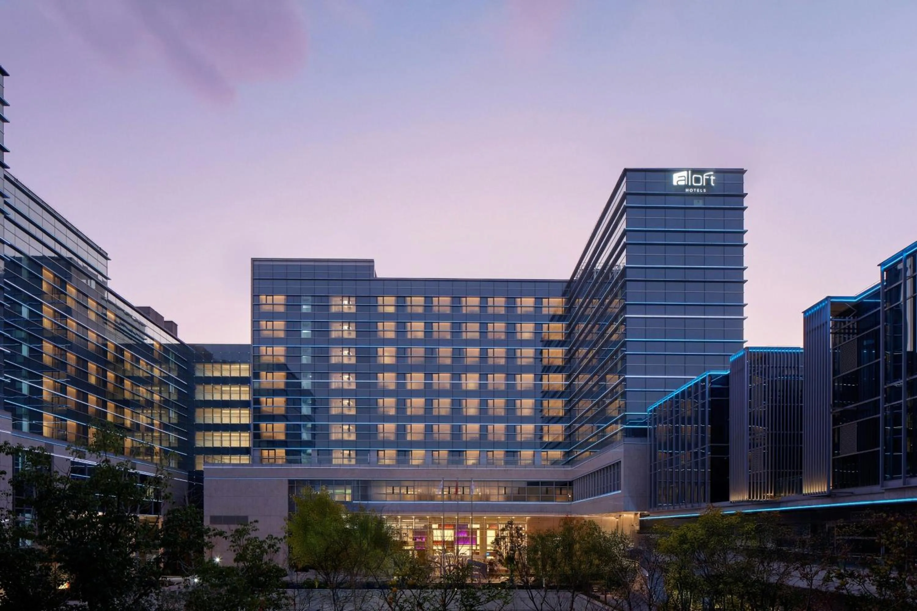 Property building in Aloft Shanghai Hongqiao