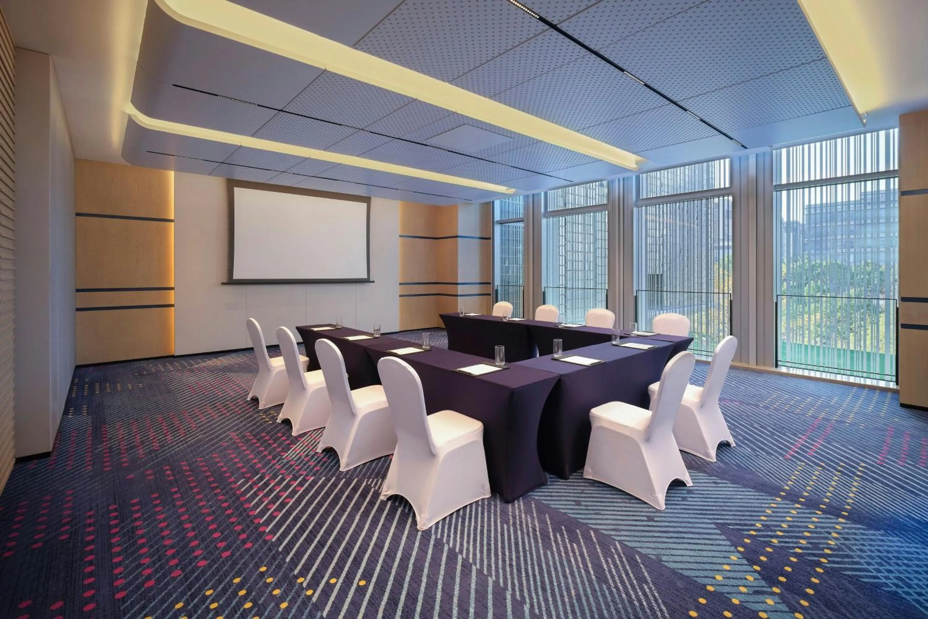 Meeting/conference room in Aloft Shanghai Hongqiao