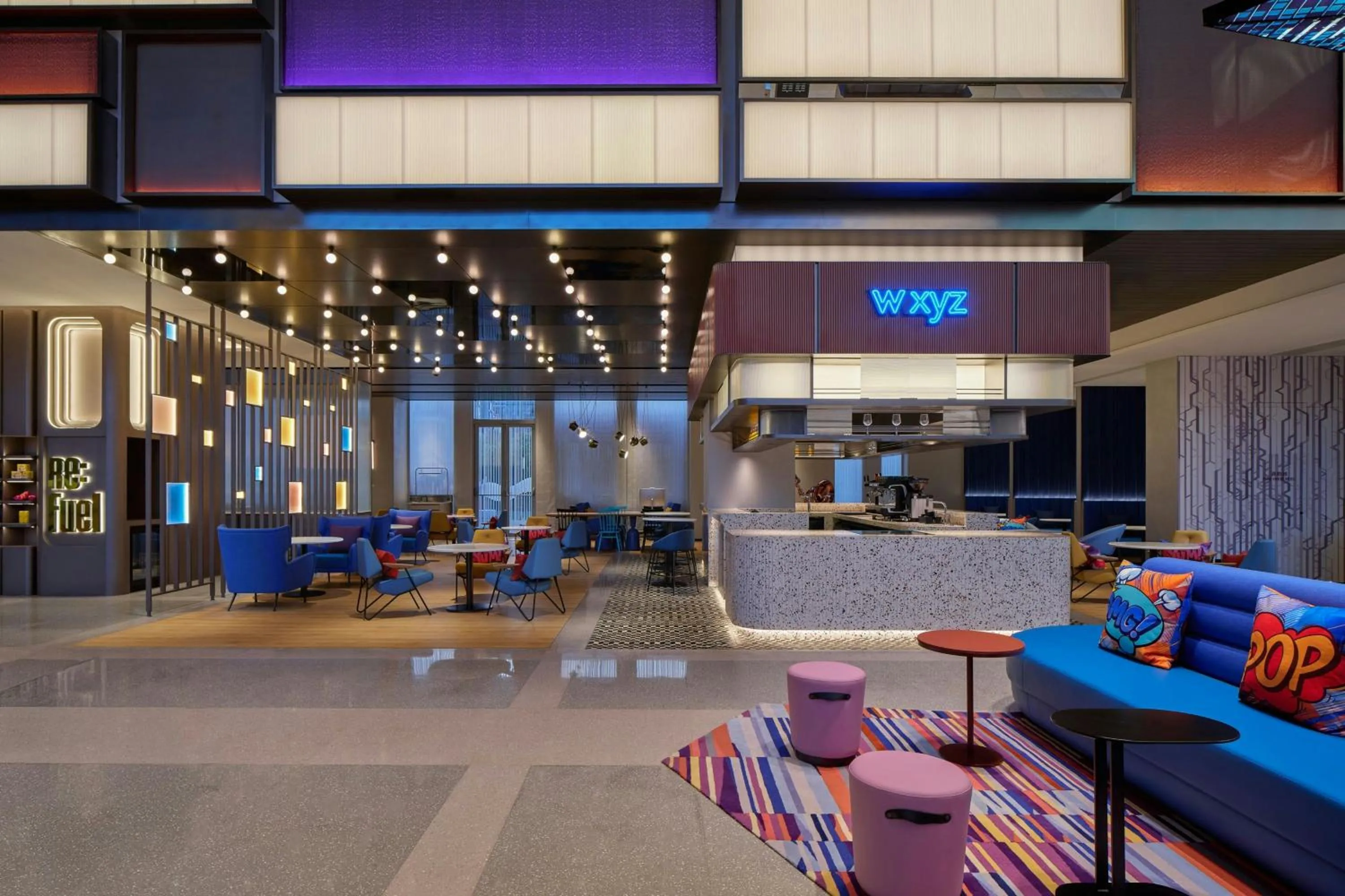 Lounge or bar in Aloft Shanghai Hongqiao