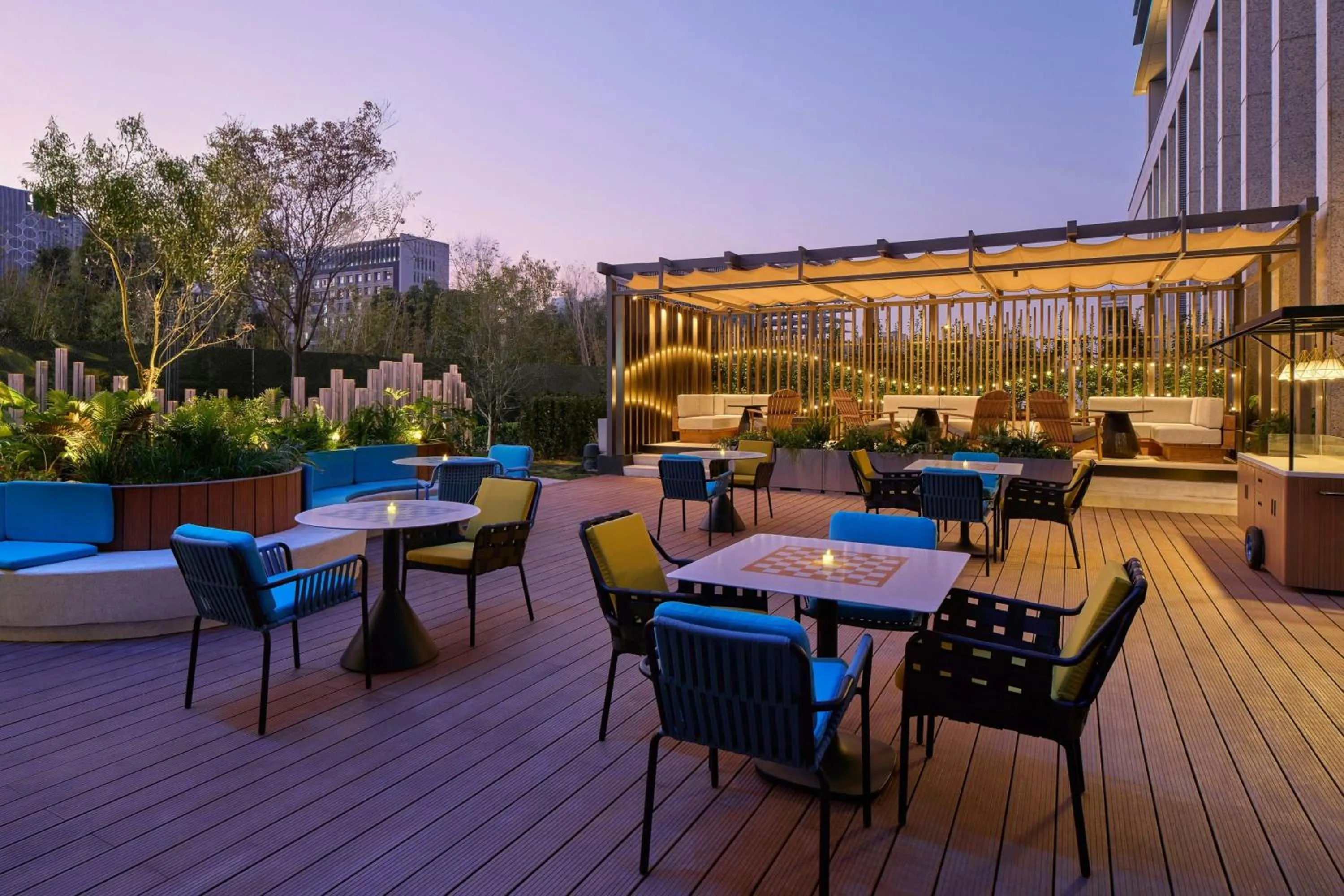 Restaurant/places to eat in Aloft Shanghai Hongqiao