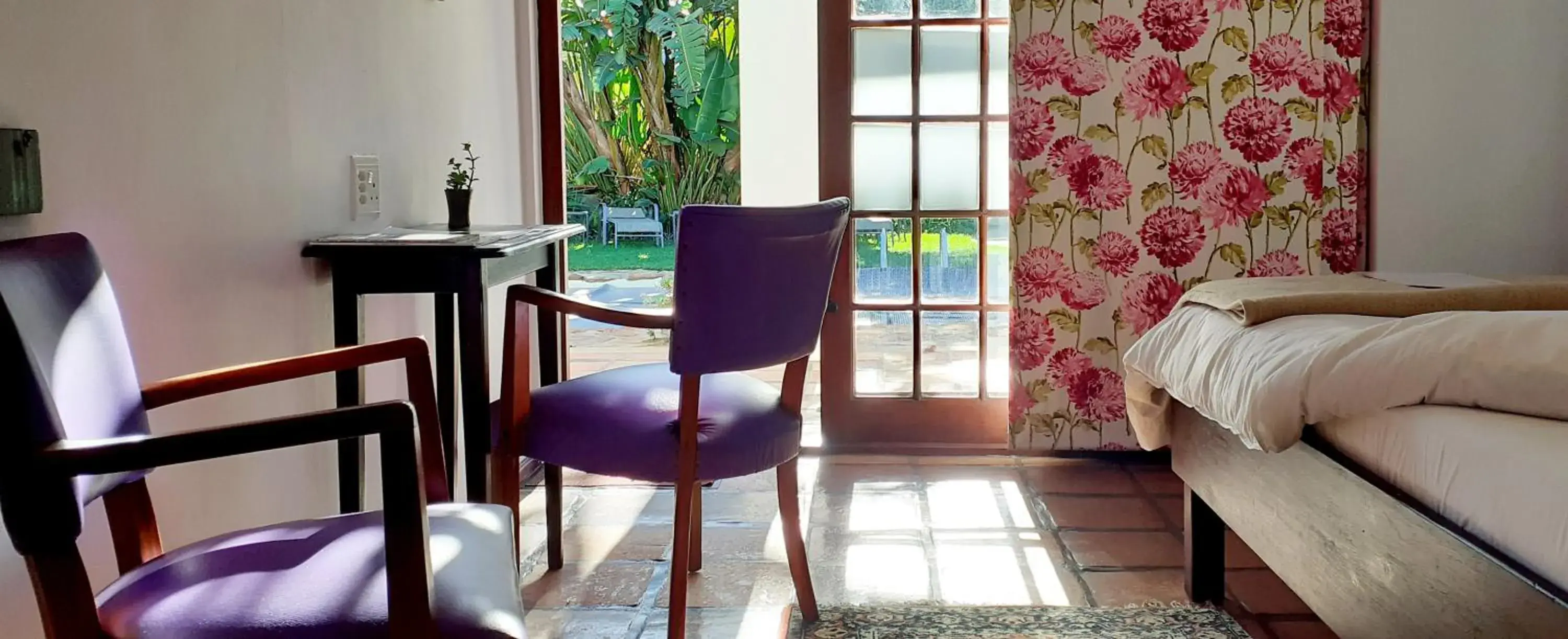 Double Room - single occupancy in GuBas De Hoek meet eat sleep Double Room - single occupancy in GuBas De Hoek meet eat sleep